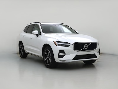 2022 Volvo XC60 B5 Momentum