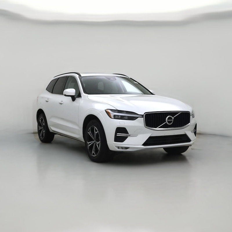 2022 Volvo XC60 B5 Momentum