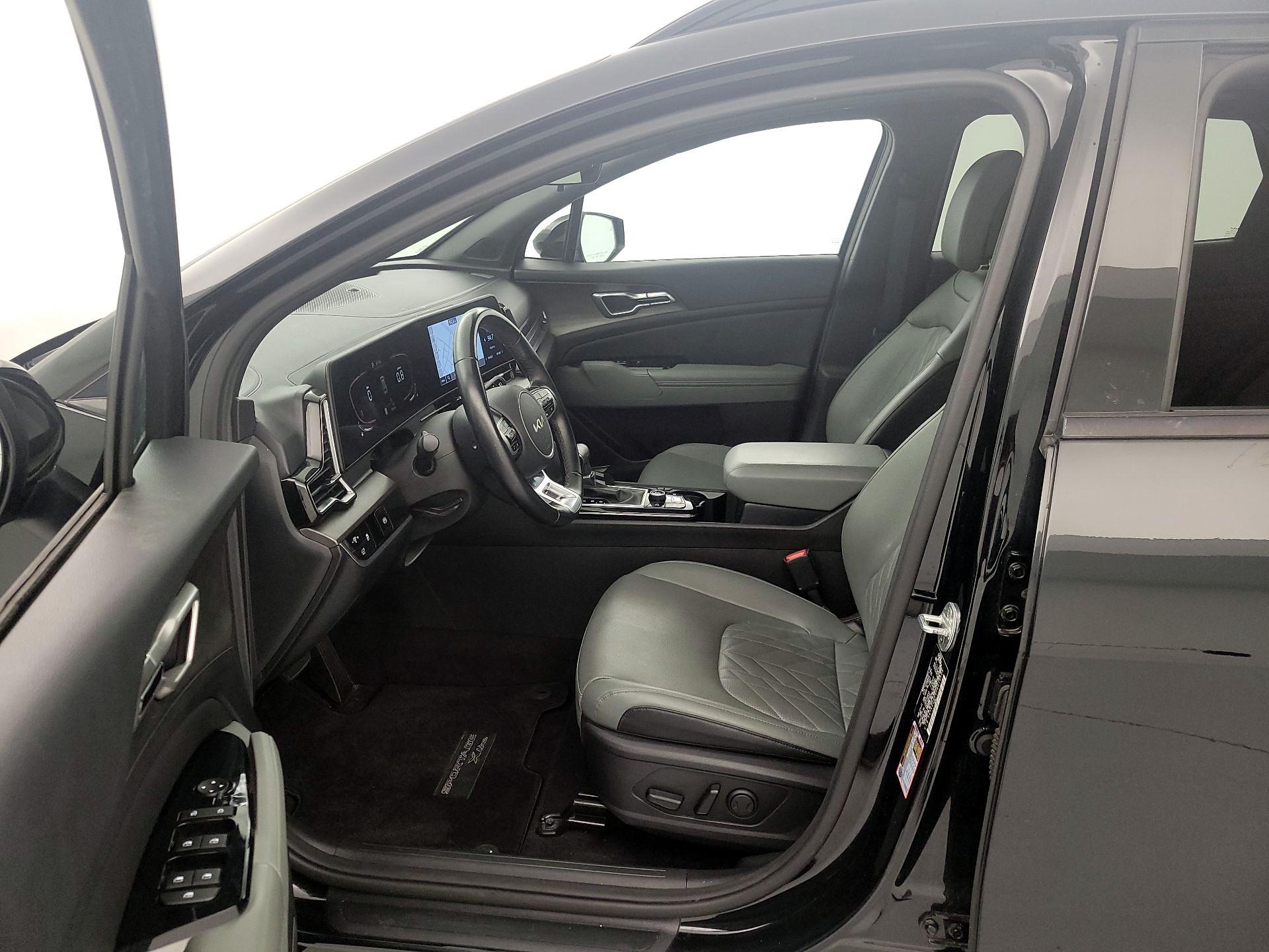 Thumbnail: 2023 Kia Sportage - 11
