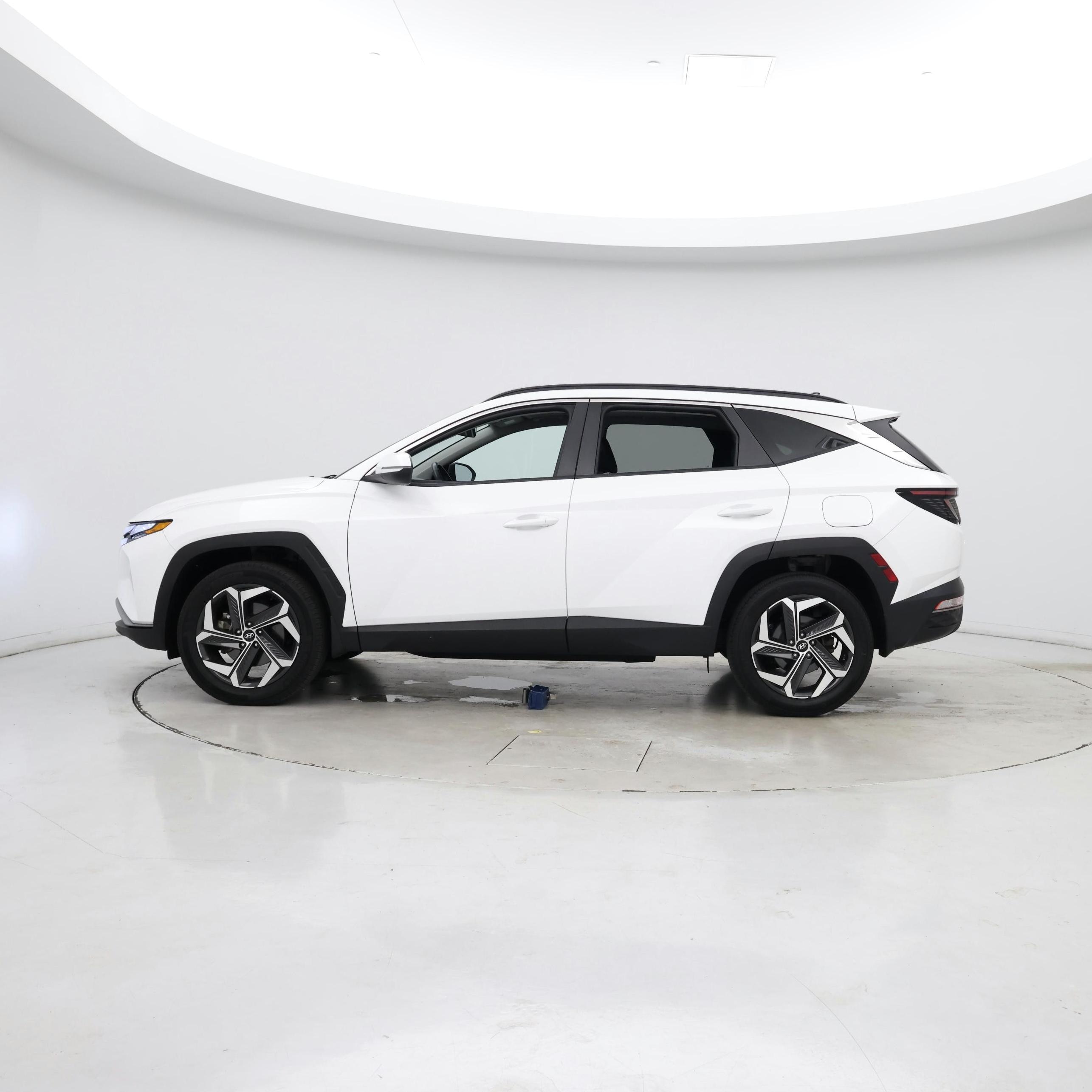 Thumbnail: 2023 Hyundai Tucson - 3