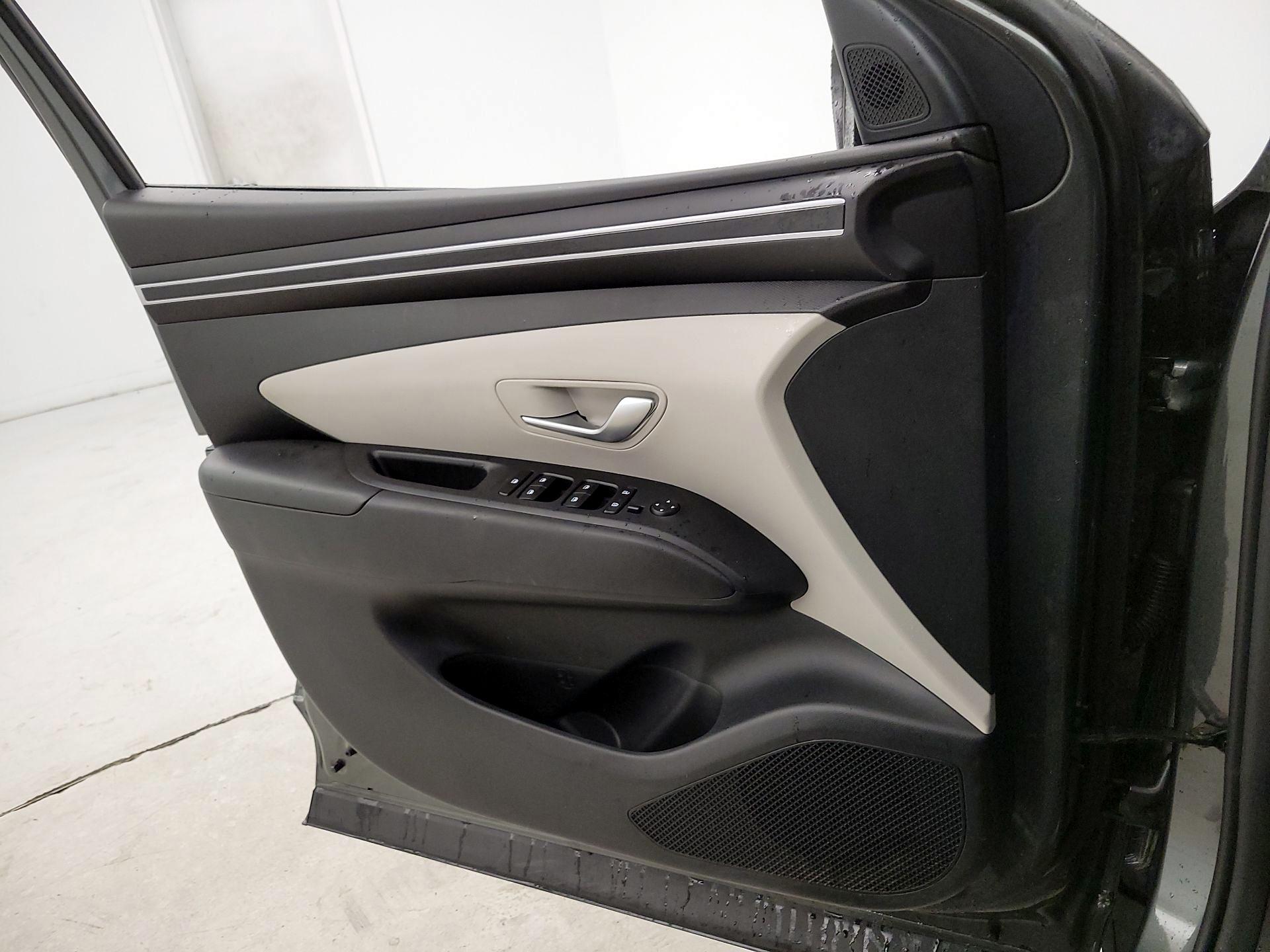 Thumbnail: 2023 Hyundai Tucson - 12