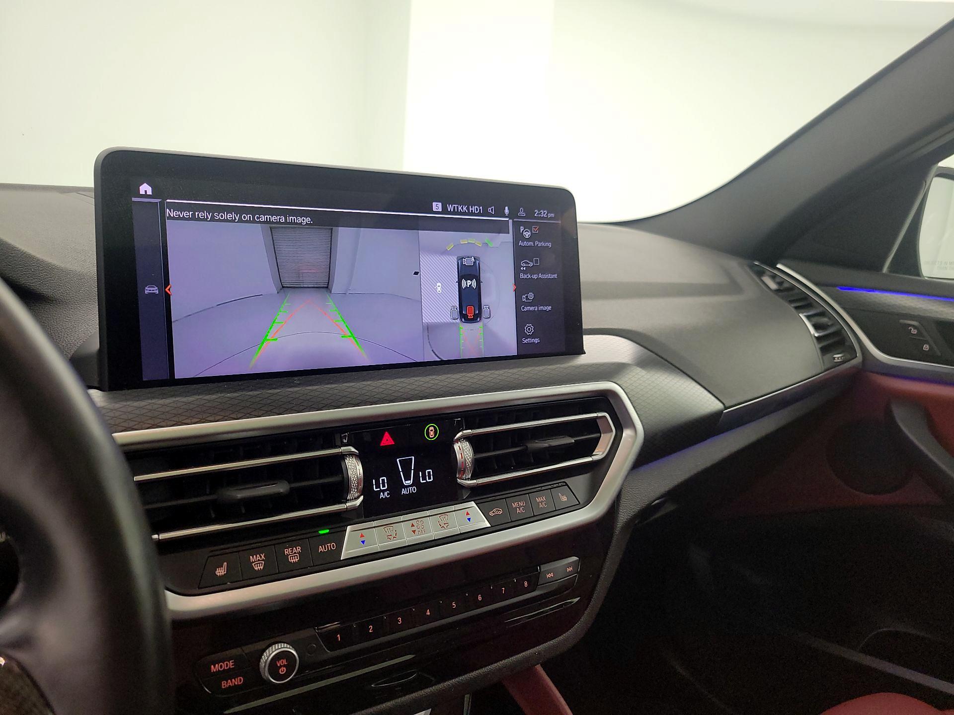 Thumbnail: 2022 BMW X4 - 15