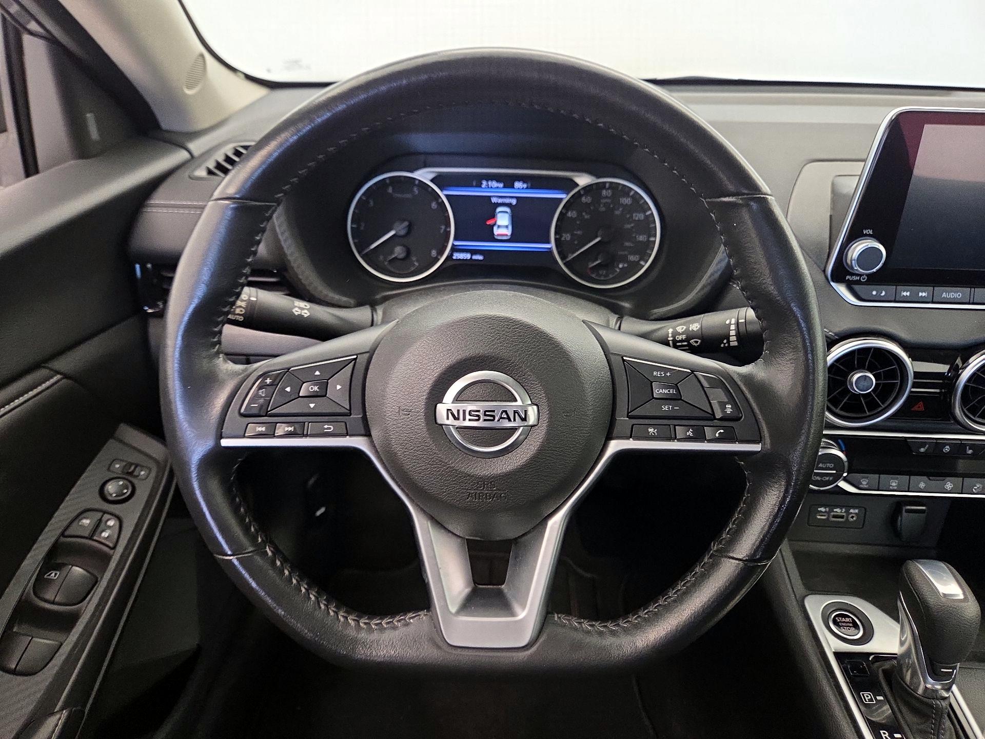 Thumbnail: 2023 Nissan Sentra - 10