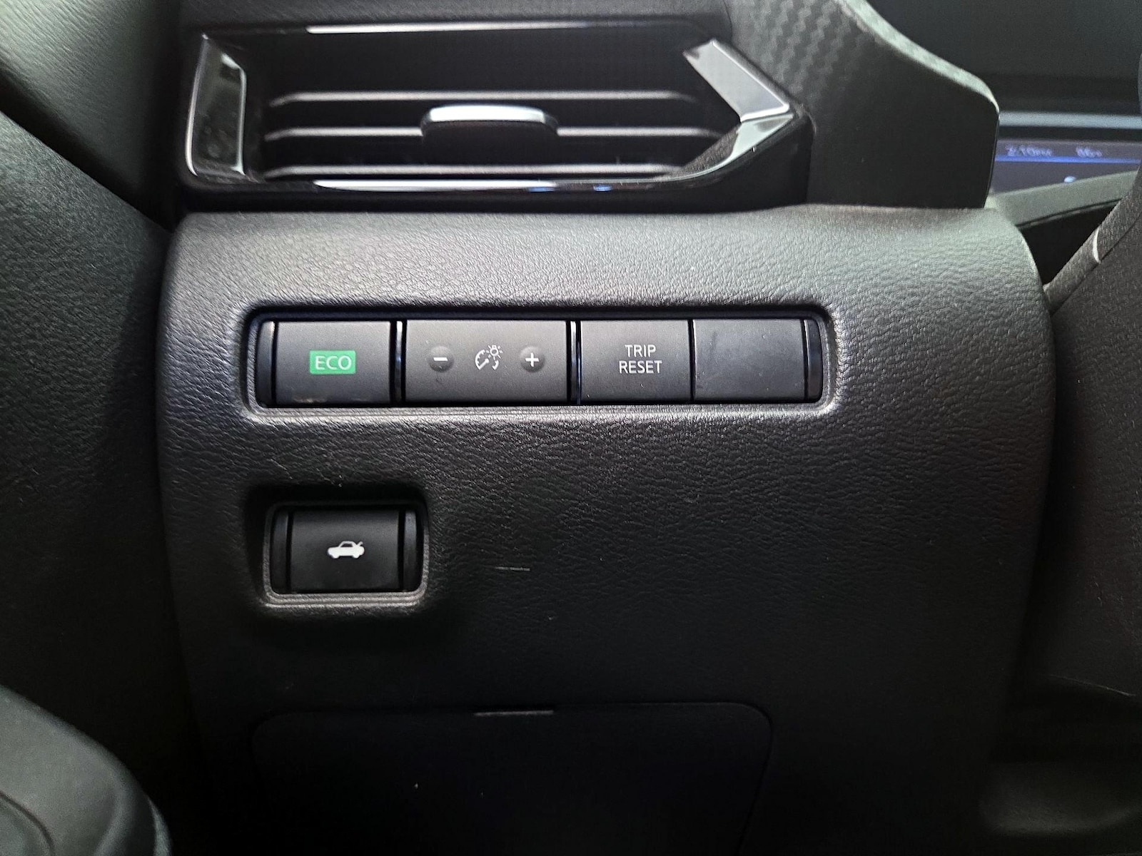 2023 Nissan Sentra SV - Photo 14
