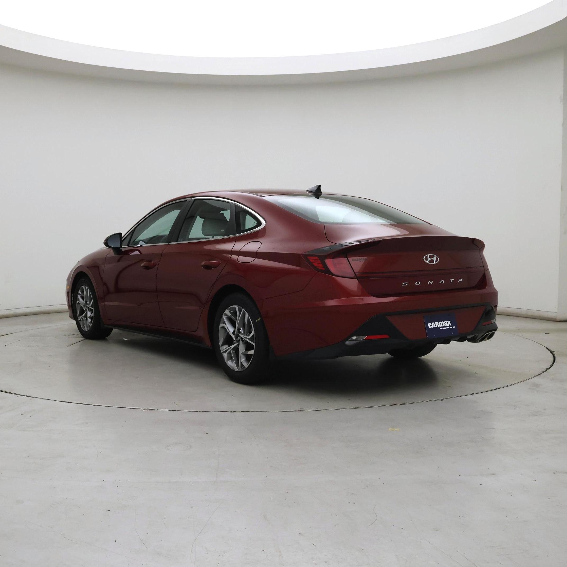 Thumbnail: 2023 Hyundai Sonata - 2