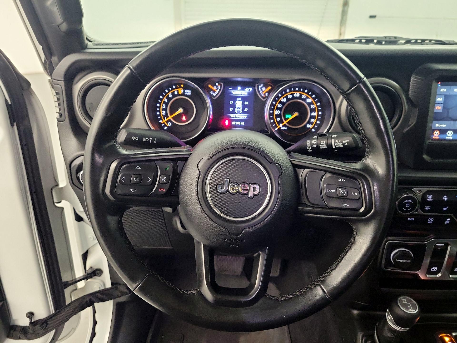 Thumbnail: 2022 Jeep Wrangler - 10