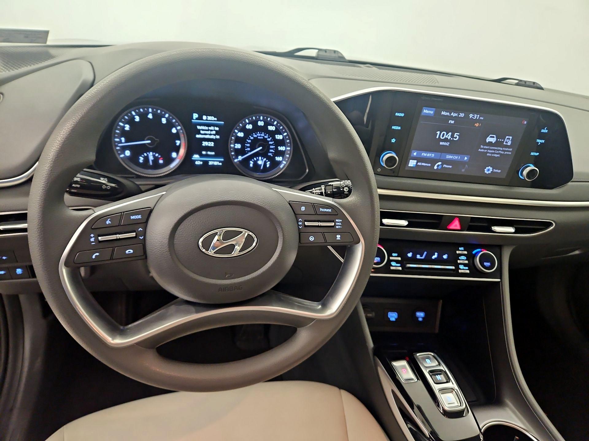 Thumbnail: 2022 Hyundai Sonata - 10