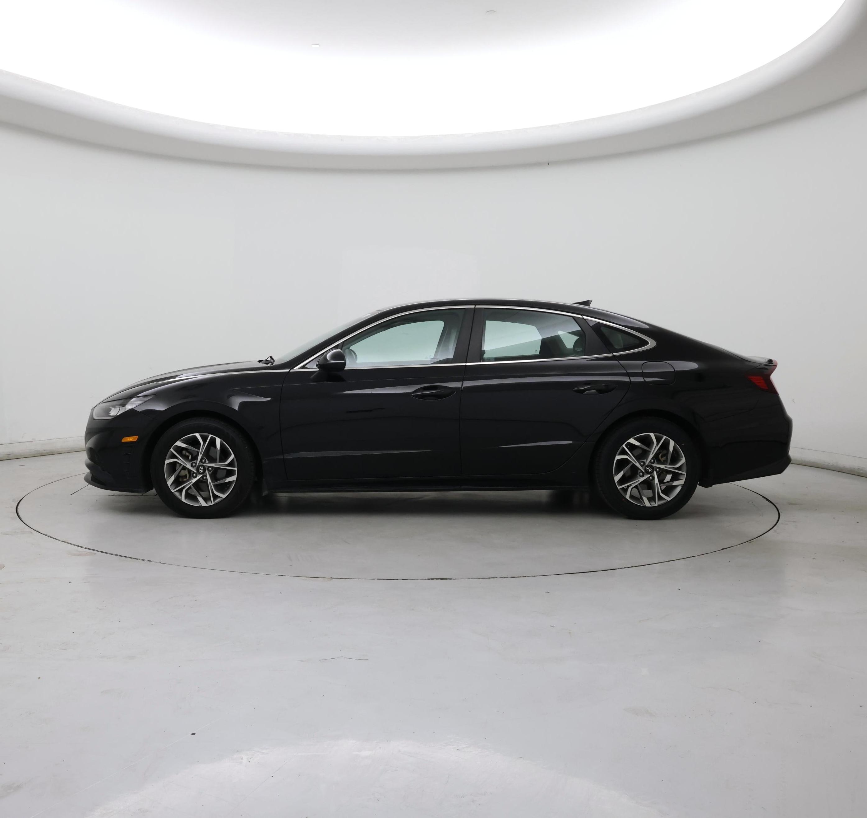Thumbnail: 2022 Hyundai Sonata - 3