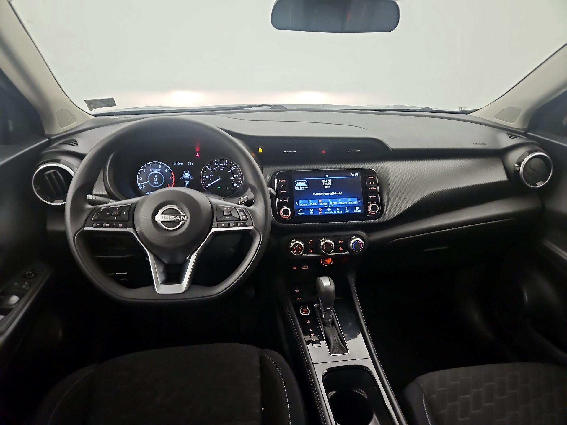 Thumbnail: 2023 Nissan Kicks - 9