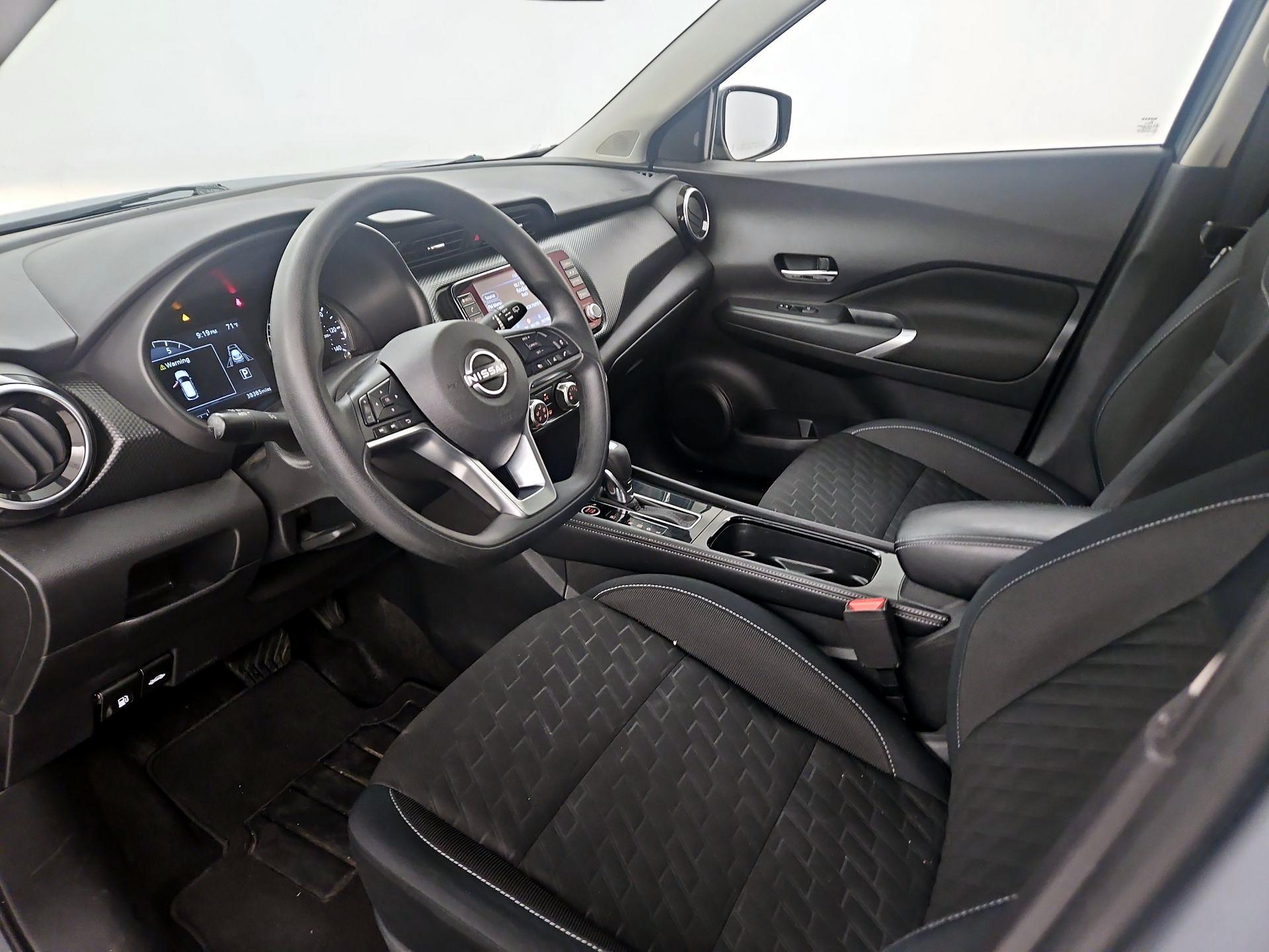 Thumbnail: 2023 Nissan Kicks - 11