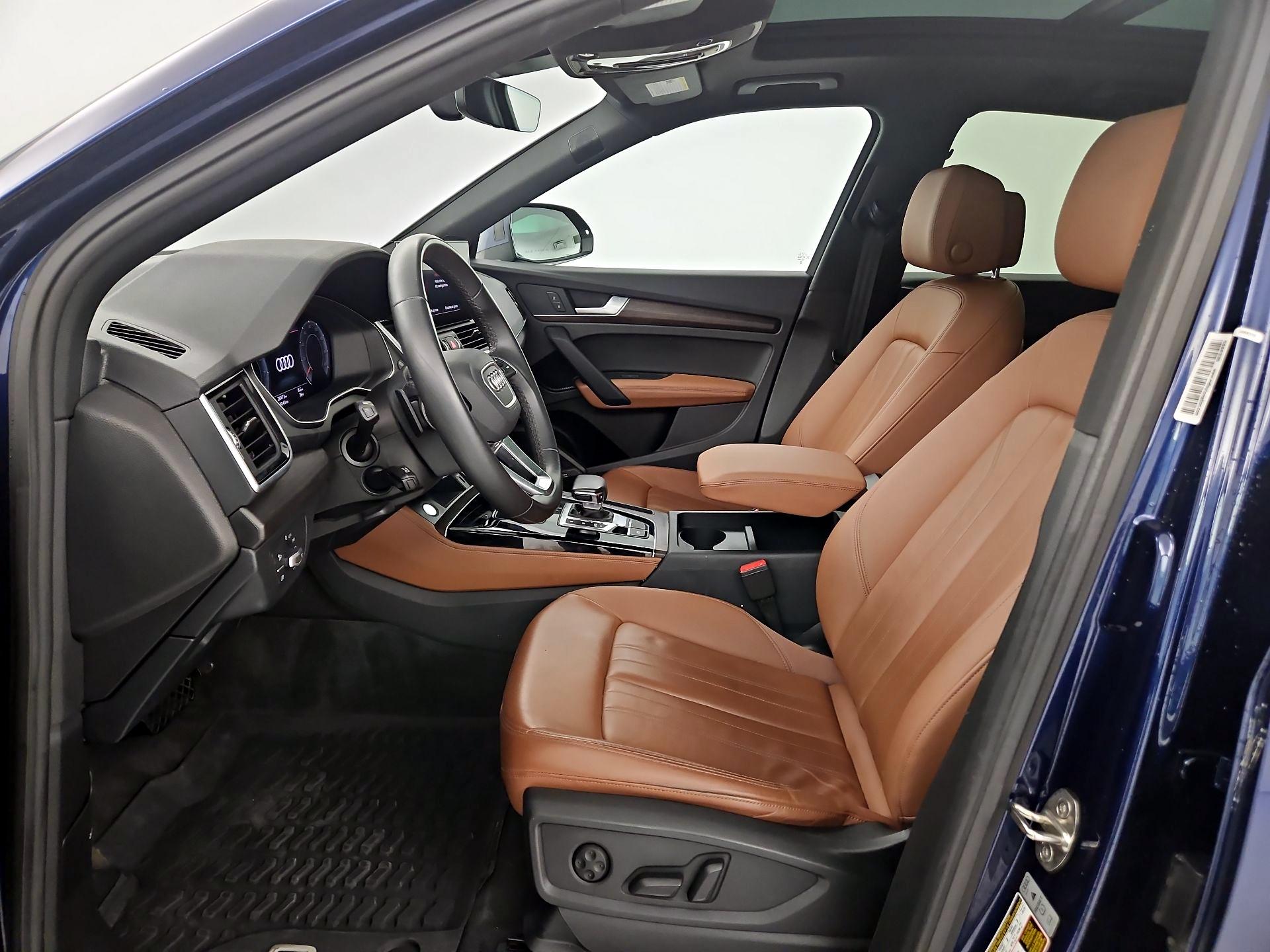 Thumbnail: 2023 Audi Q5 - 9