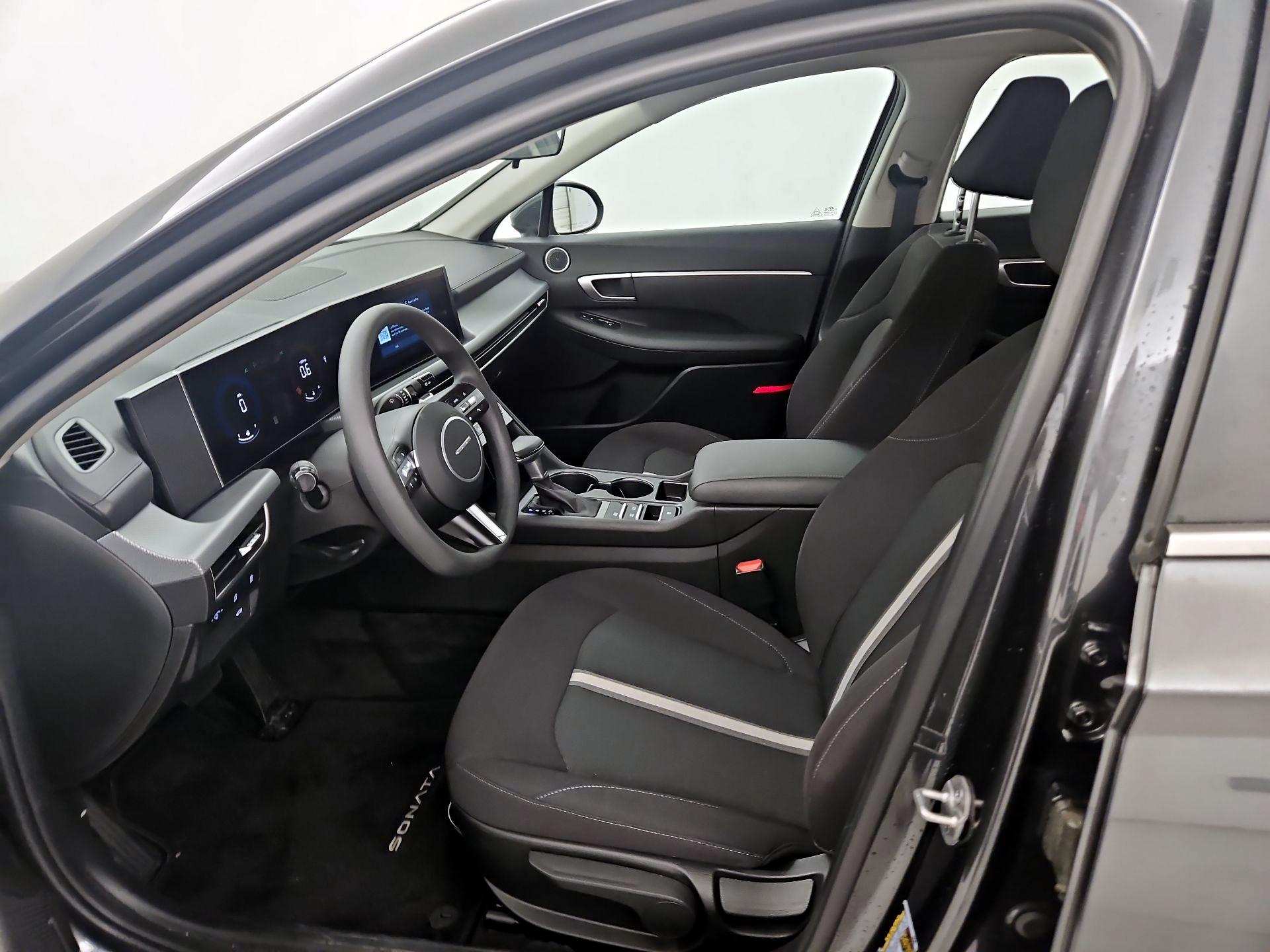 Thumbnail: 2025 Hyundai Sonata - 11