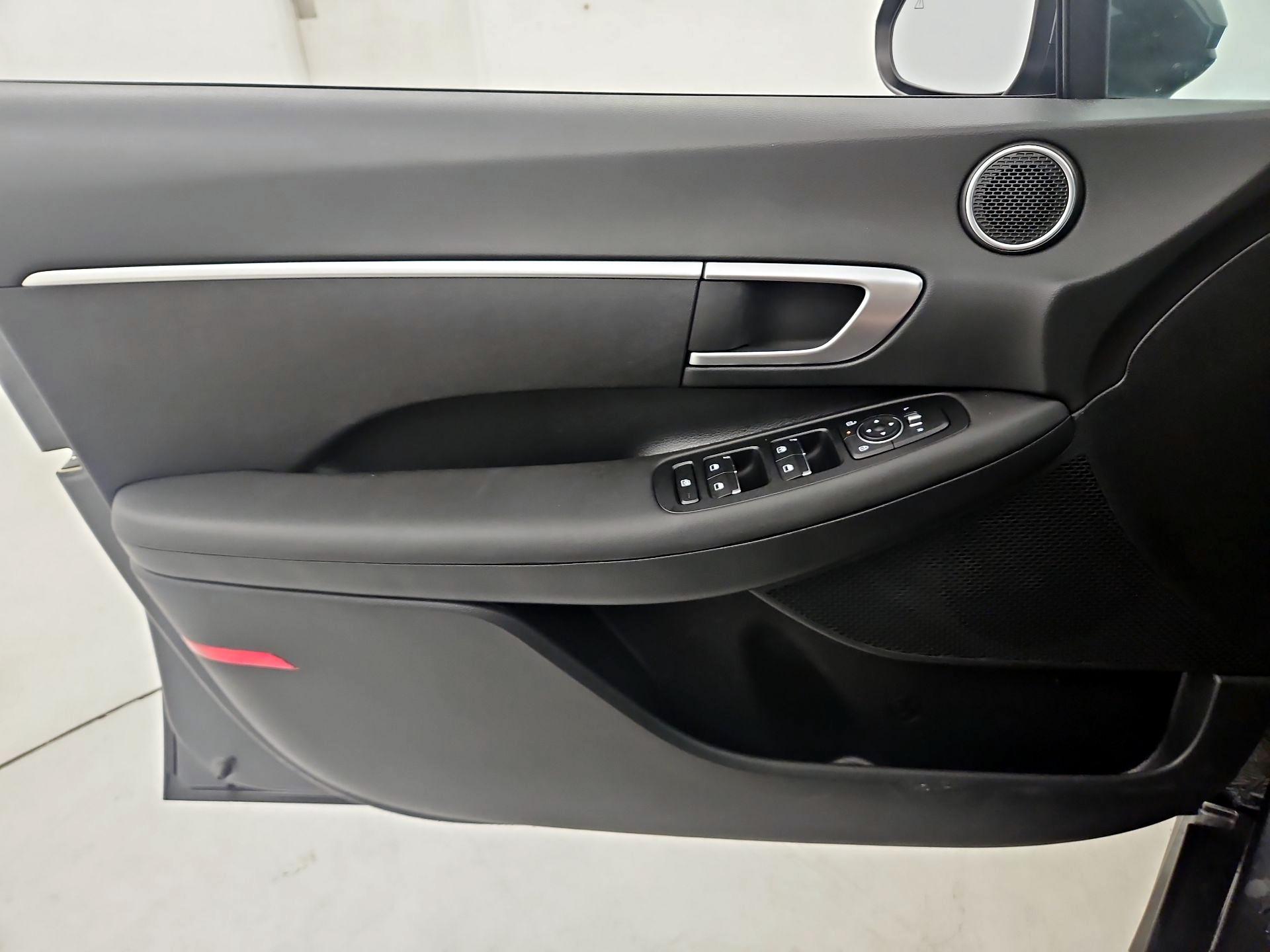 Thumbnail: 2025 Hyundai Sonata - 12