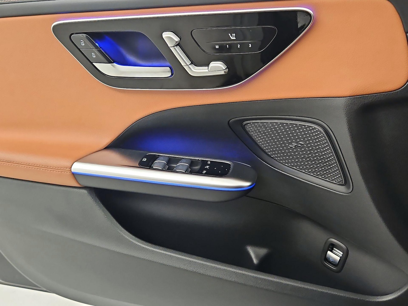 2023 Mercedes-Benz C-Class Sedan C 300 - Photo 13