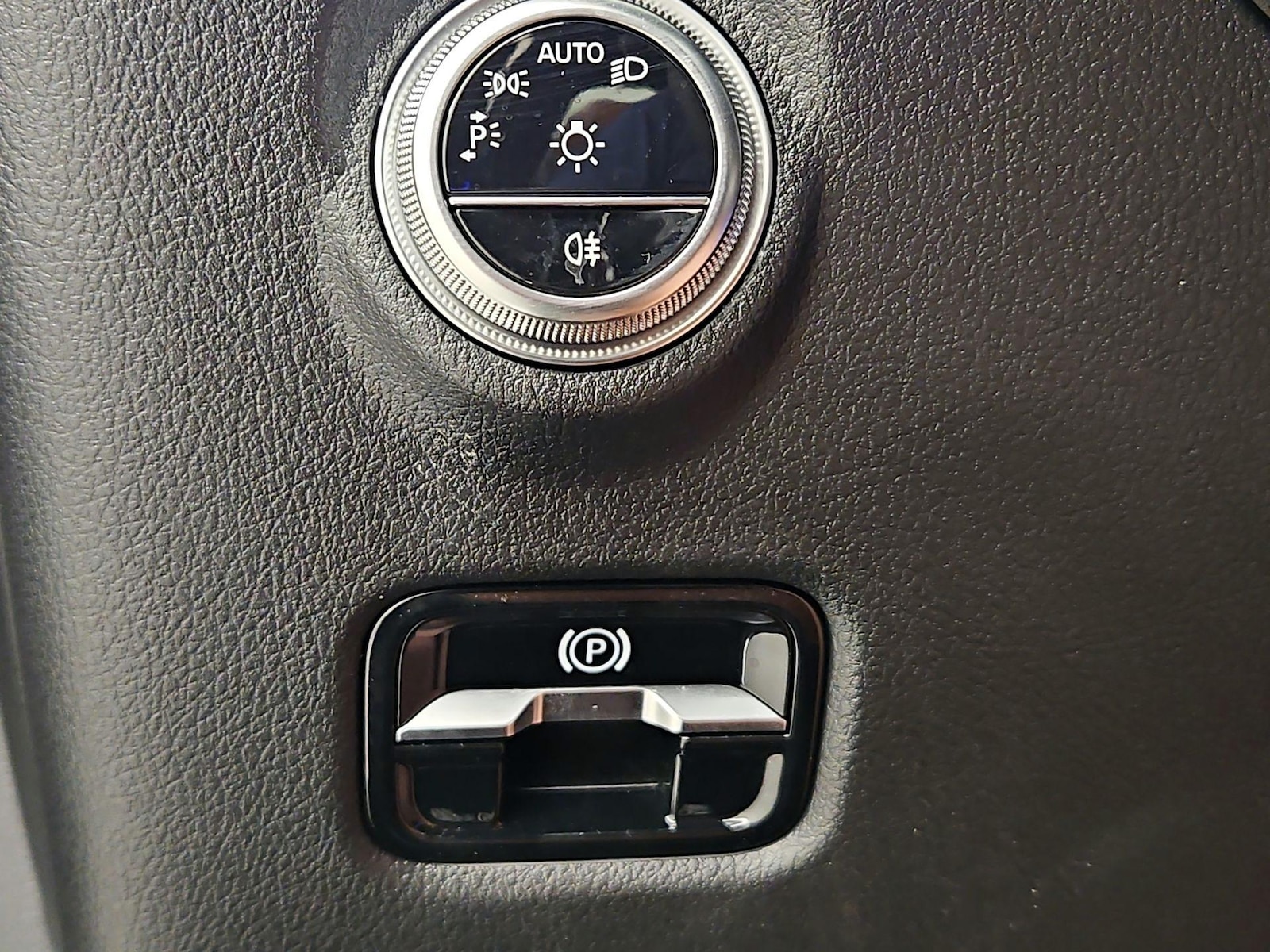 2023 Mercedes-Benz C-Class Sedan C 300 - Photo 14