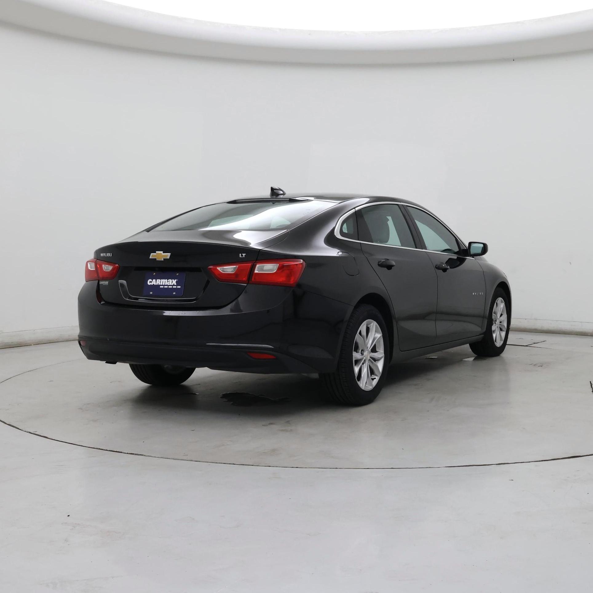 Thumbnail: 2023 Chevrolet Malibu - 8