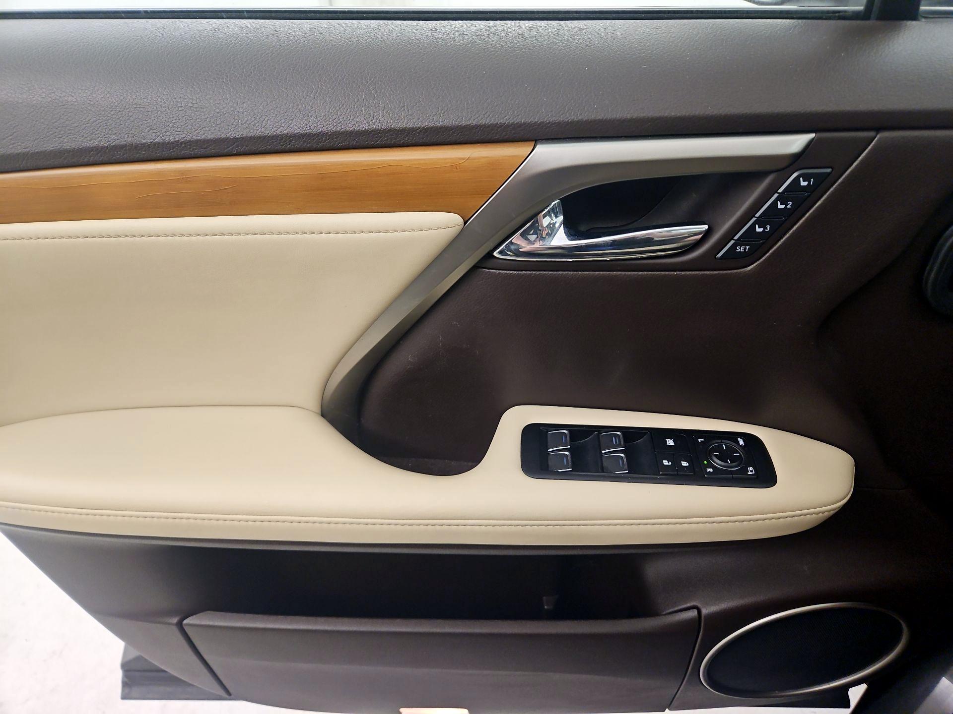 Thumbnail: 2020 Lexus RX - 12