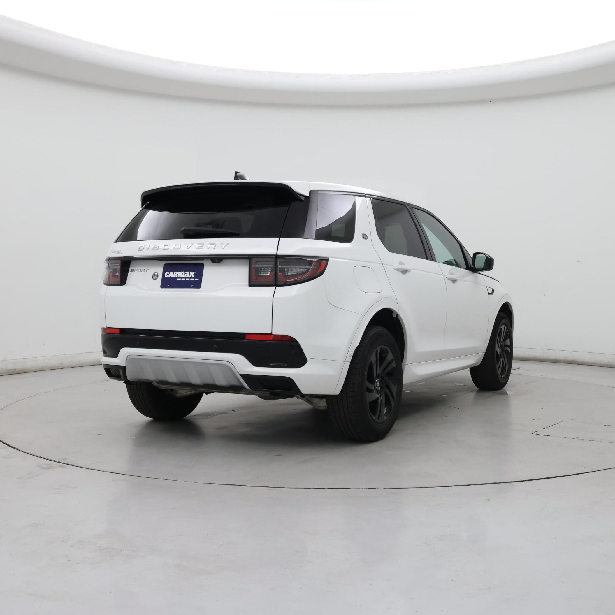 Thumbnail: 2024 Land Rover Discovery Sport - 8