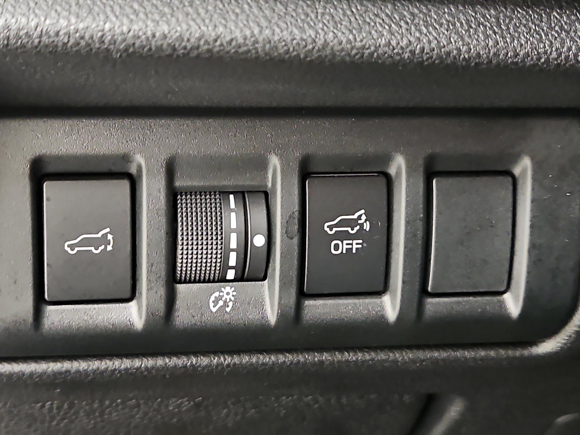 Thumbnail: 2021 Subaru Outback - 13