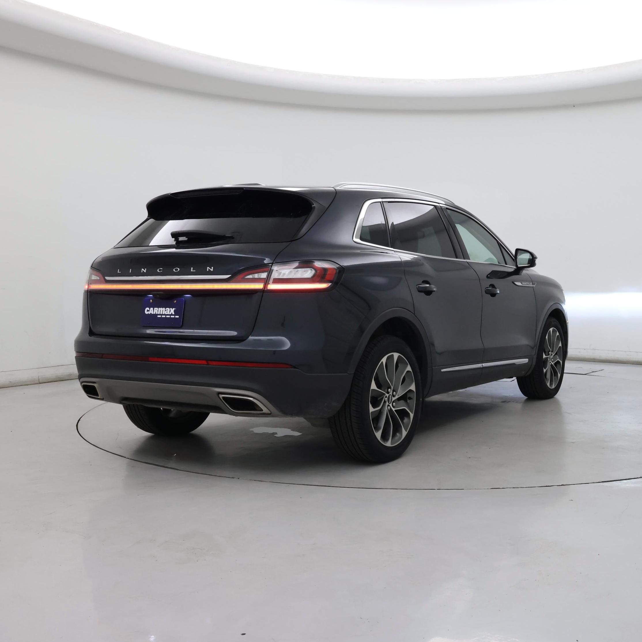 Thumbnail: 2022 Lincoln Nautilus - 8