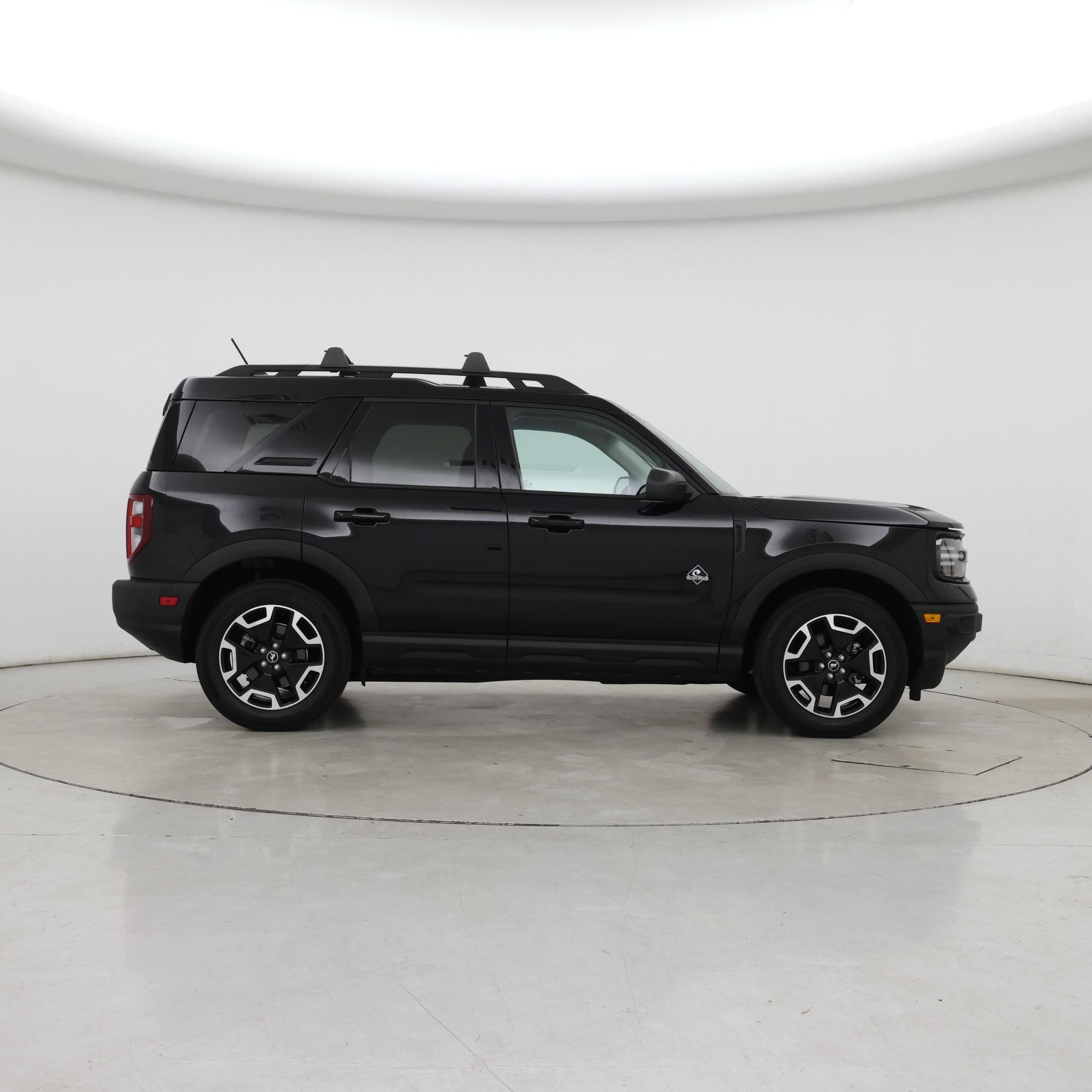 Thumbnail: 2023 Ford Bronco Sport - 7