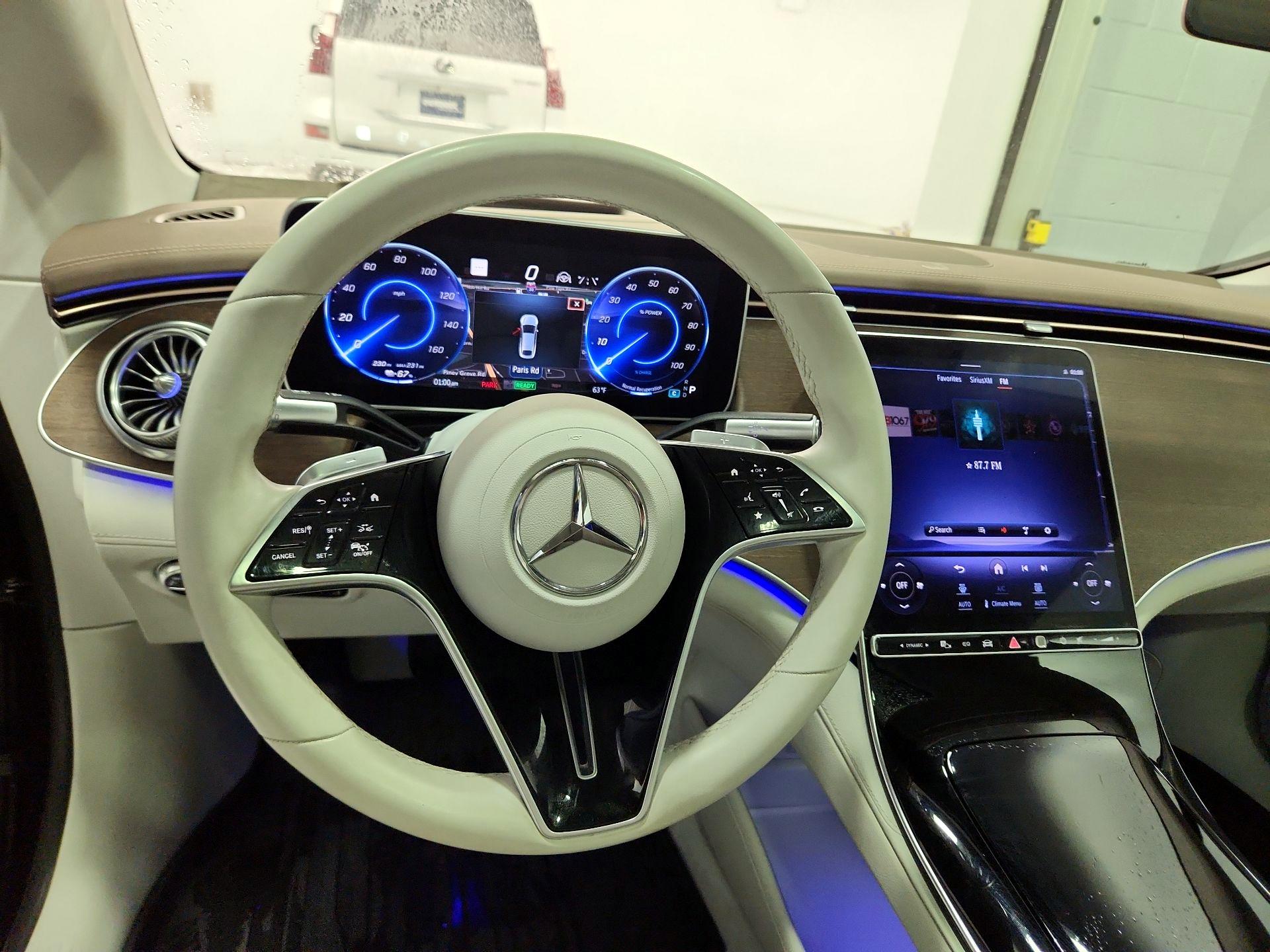 Thumbnail: 2023 Mercedes-Benz EQS - 10
