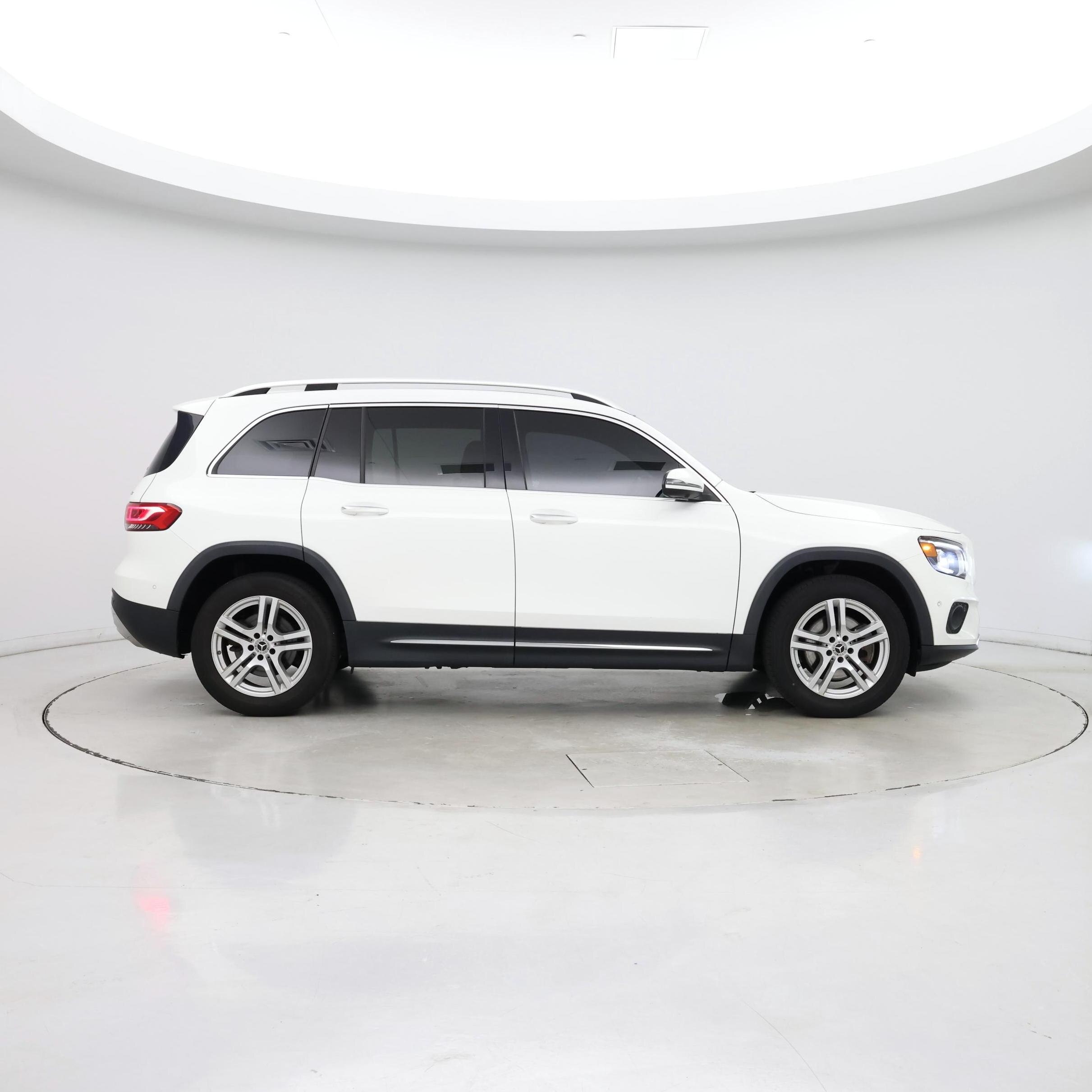 Thumbnail: 2022 Mercedes-Benz GLB - 7