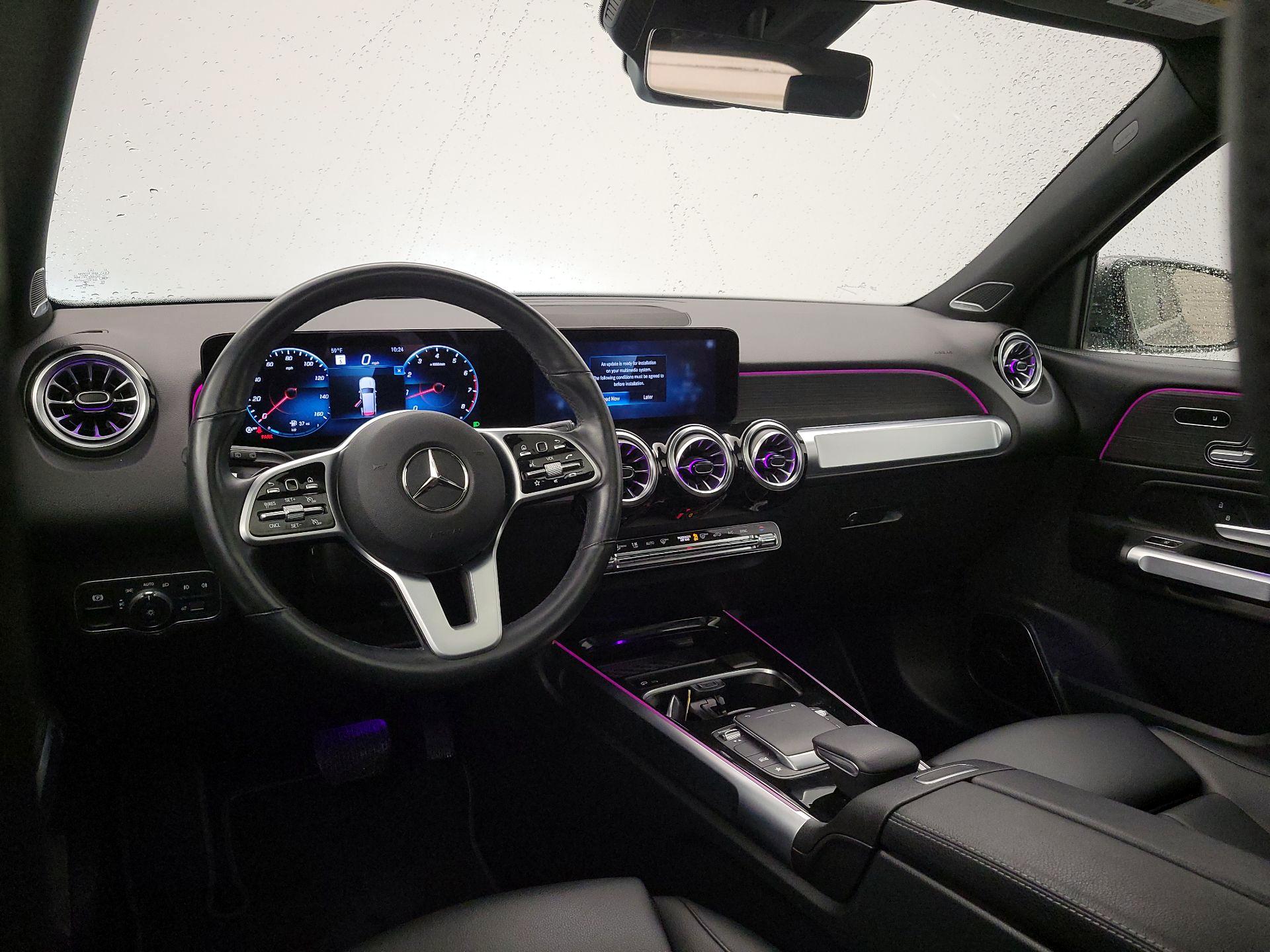 Thumbnail: 2022 Mercedes-Benz GLB - 9
