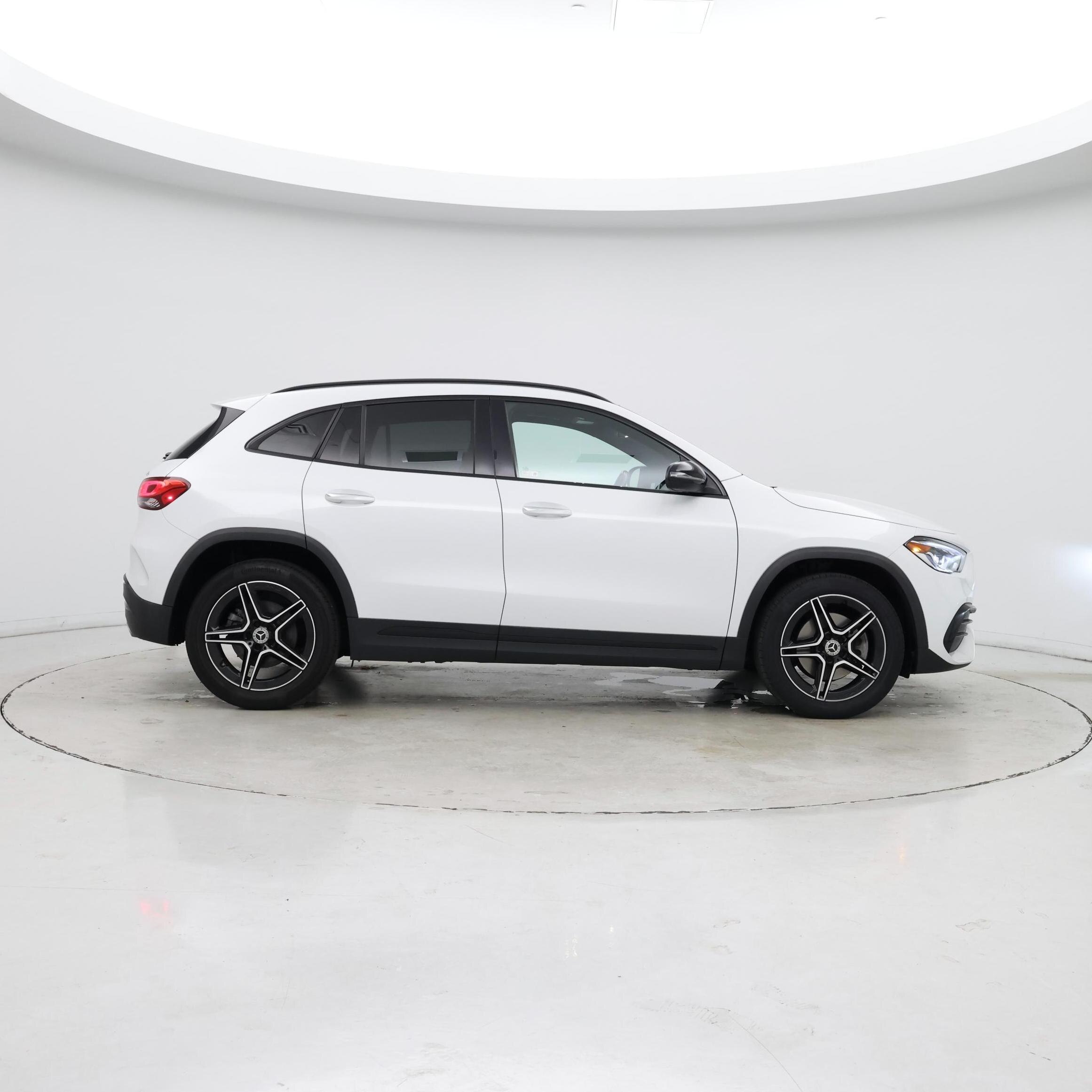 Thumbnail: 2022 Mercedes-Benz GLA - 7