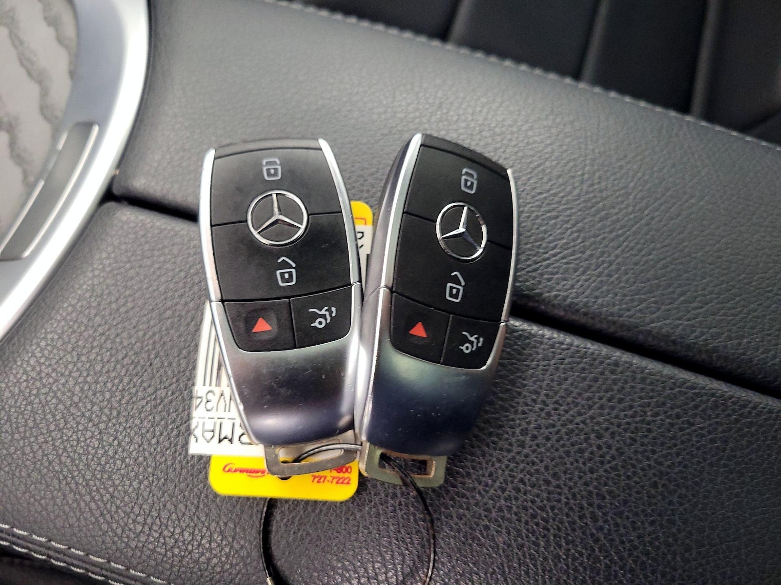 2022 Mercedes-Benz GLC GLC300 - Photo 24