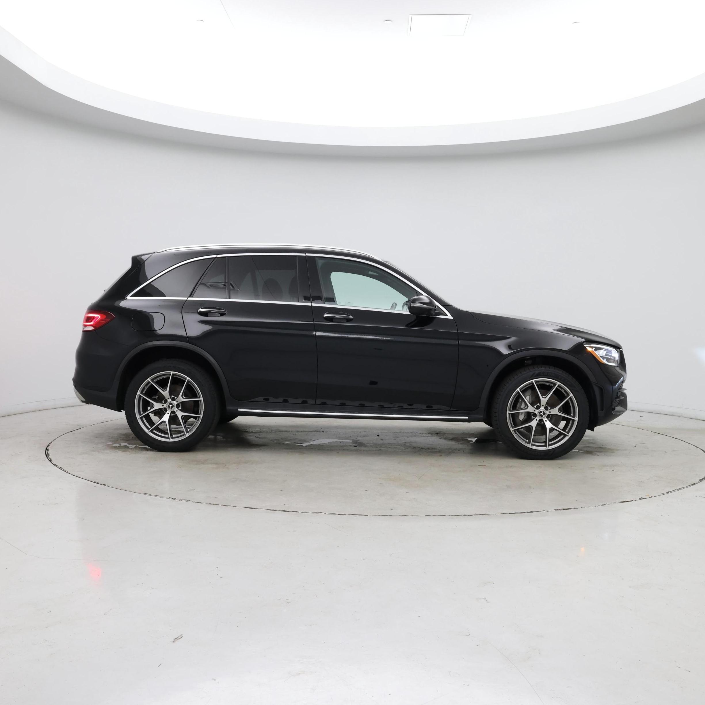 Thumbnail: 2022 Mercedes-Benz GLC - 7