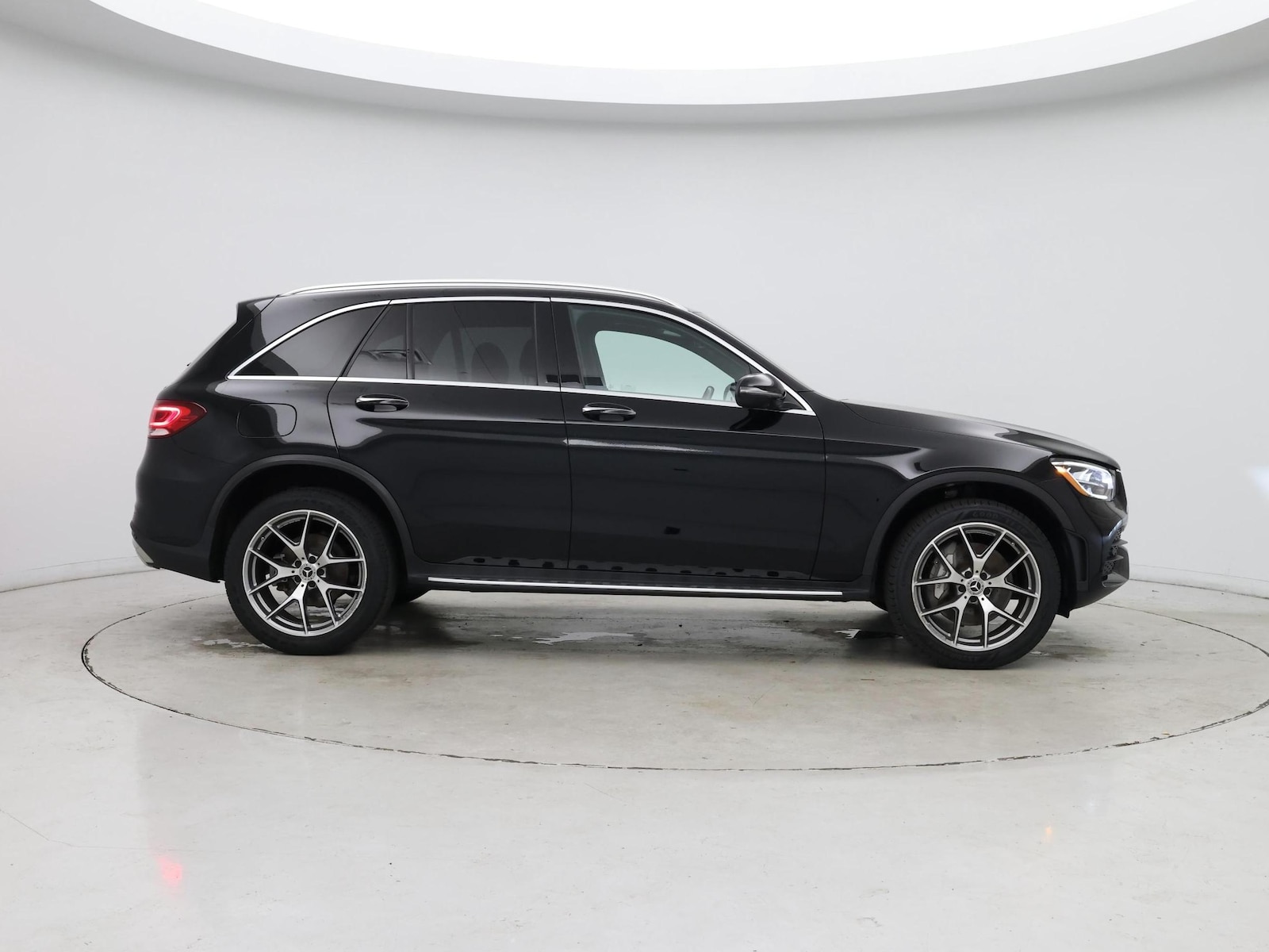 2022 Mercedes-Benz GLC GLC300 - Photo 8