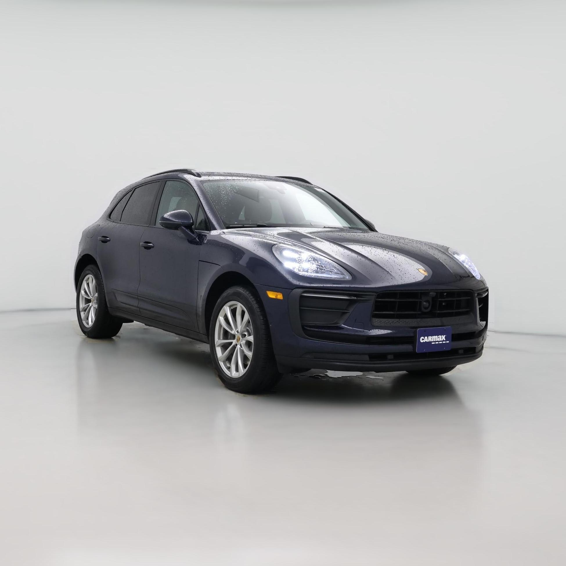 Thumbnail: 2023 Porsche Macan - 1