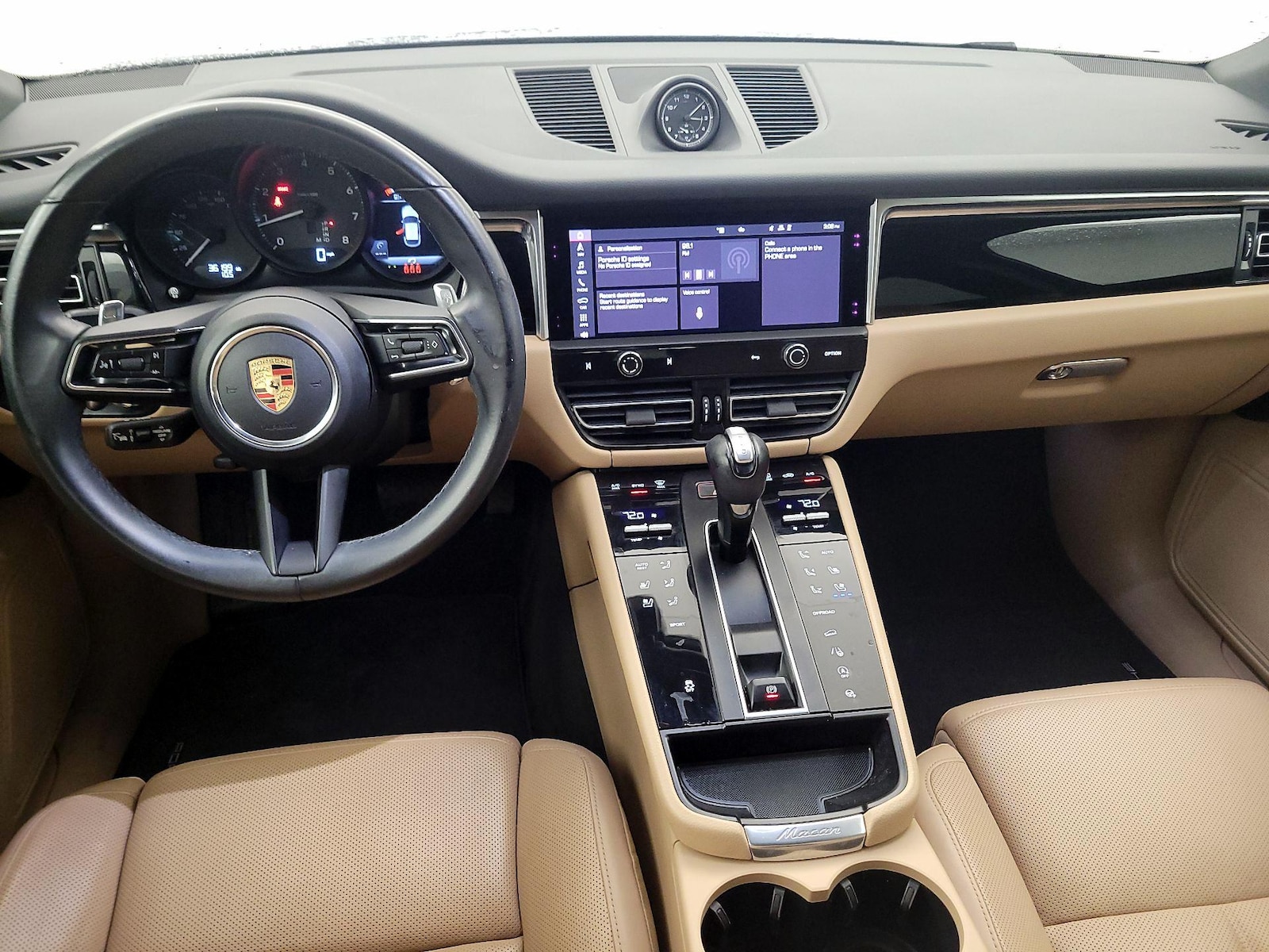 2023 Porsche Macan T - Photo 10