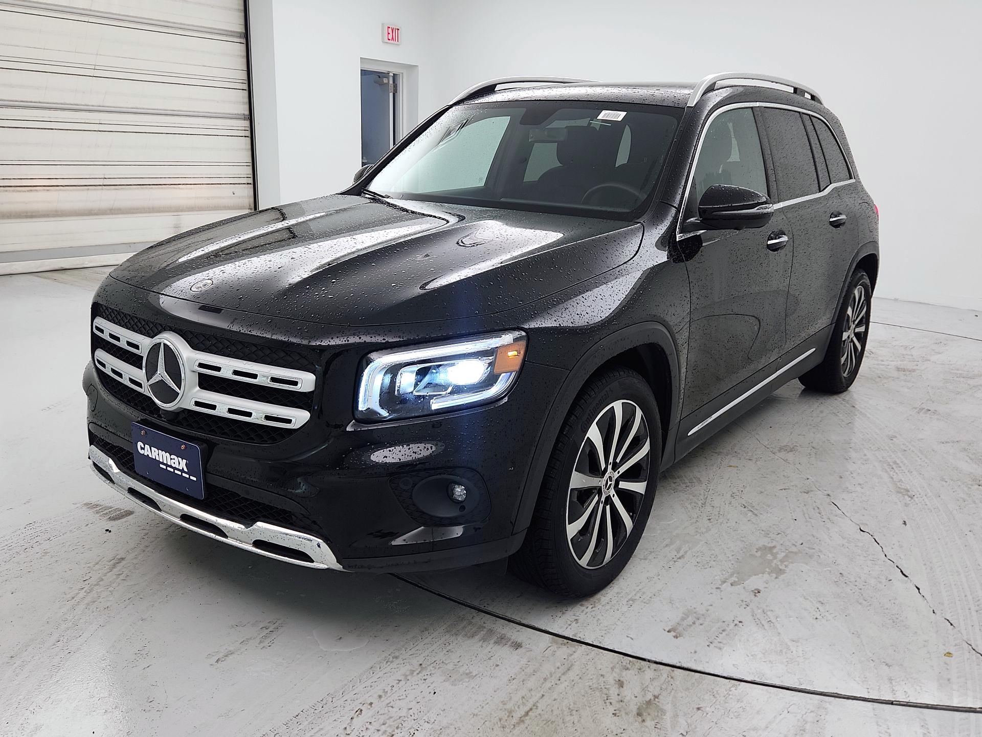Thumbnail: 2022 Mercedes-Benz GLB - 3