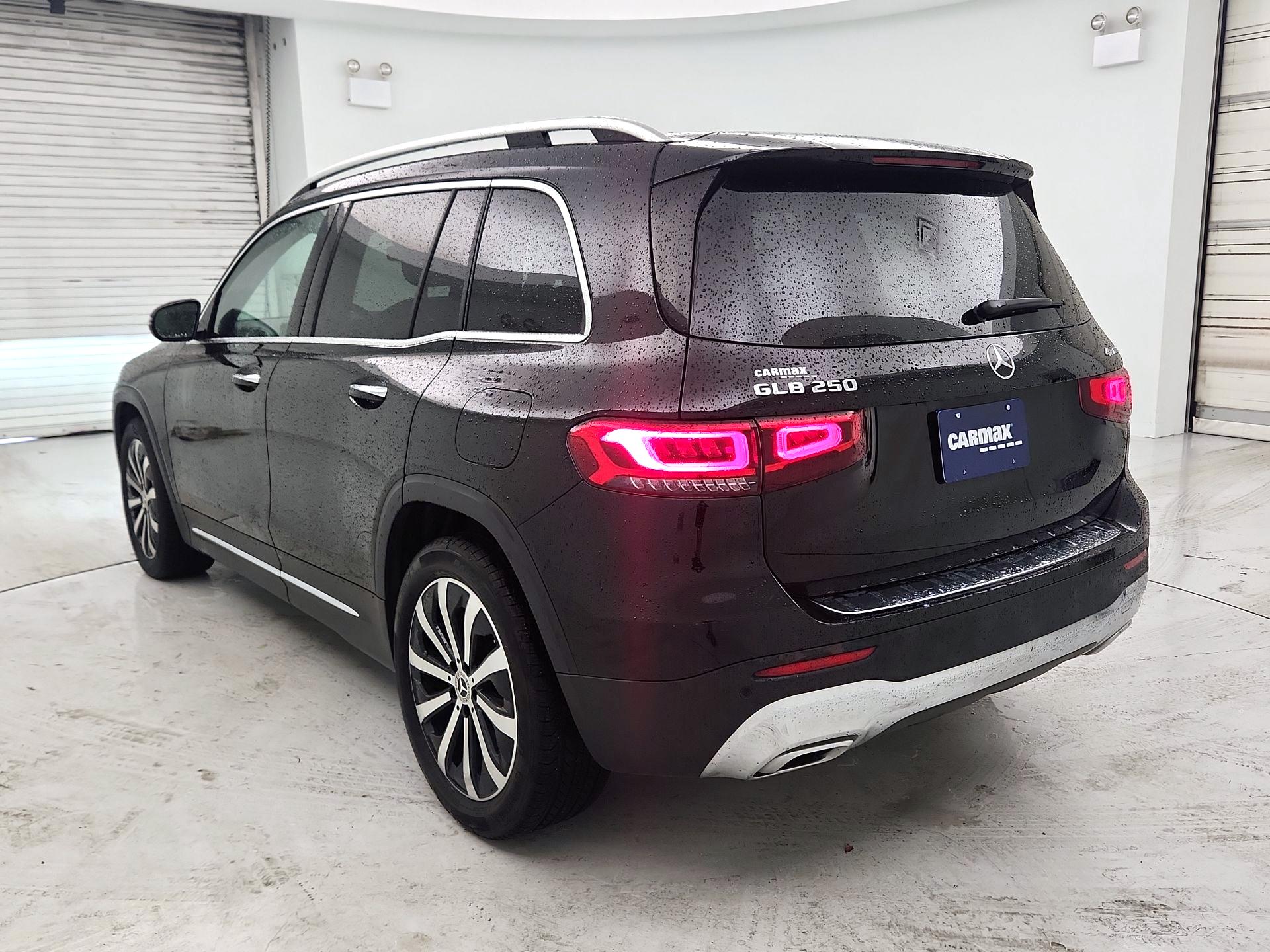 Thumbnail: 2022 Mercedes-Benz GLB - 7