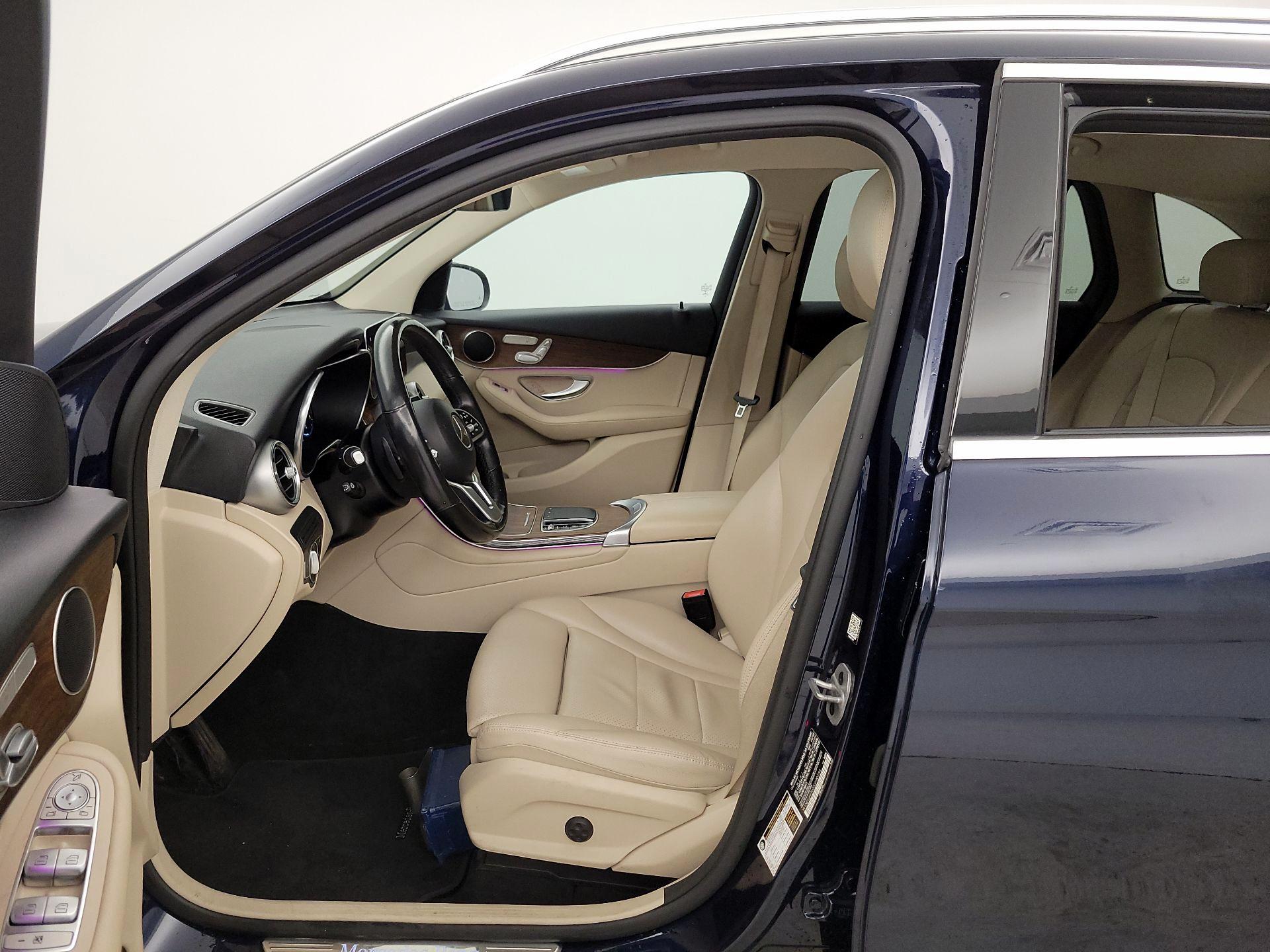 Thumbnail: 2022 Mercedes-Benz GLC - 11