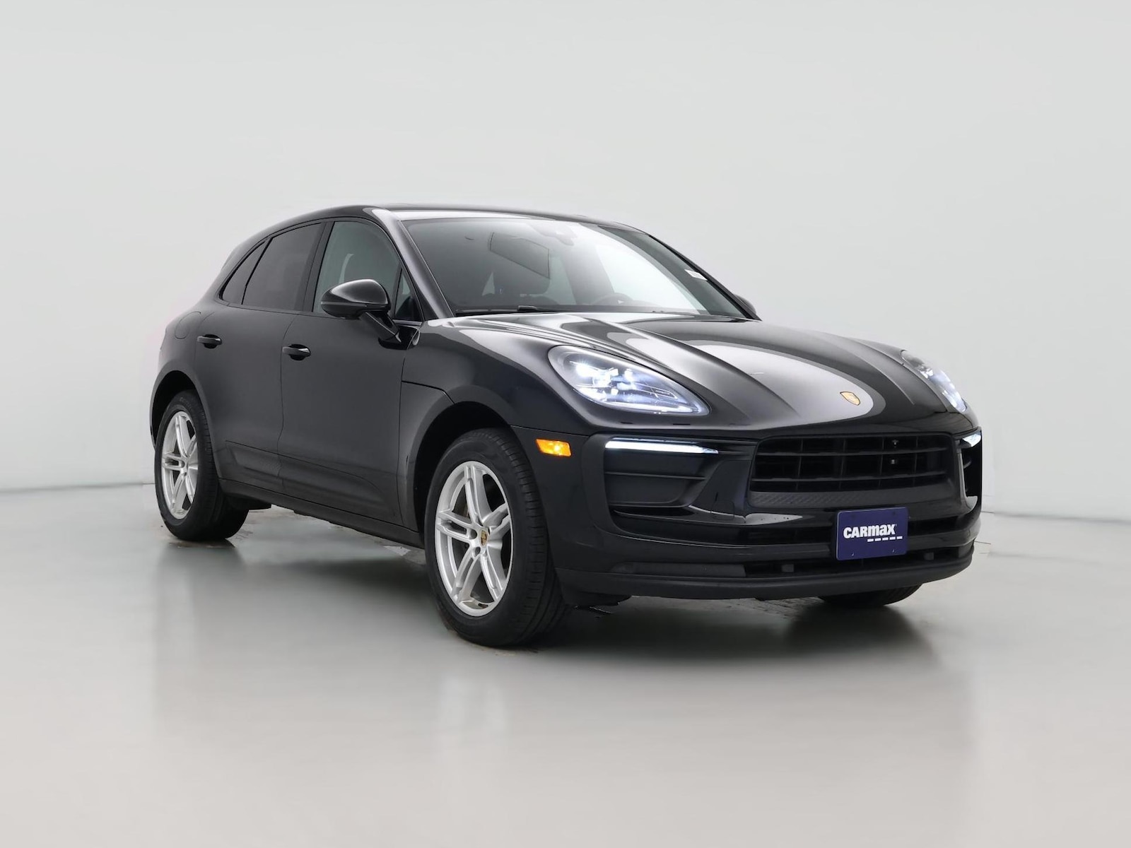 2022 Porsche Macan Base