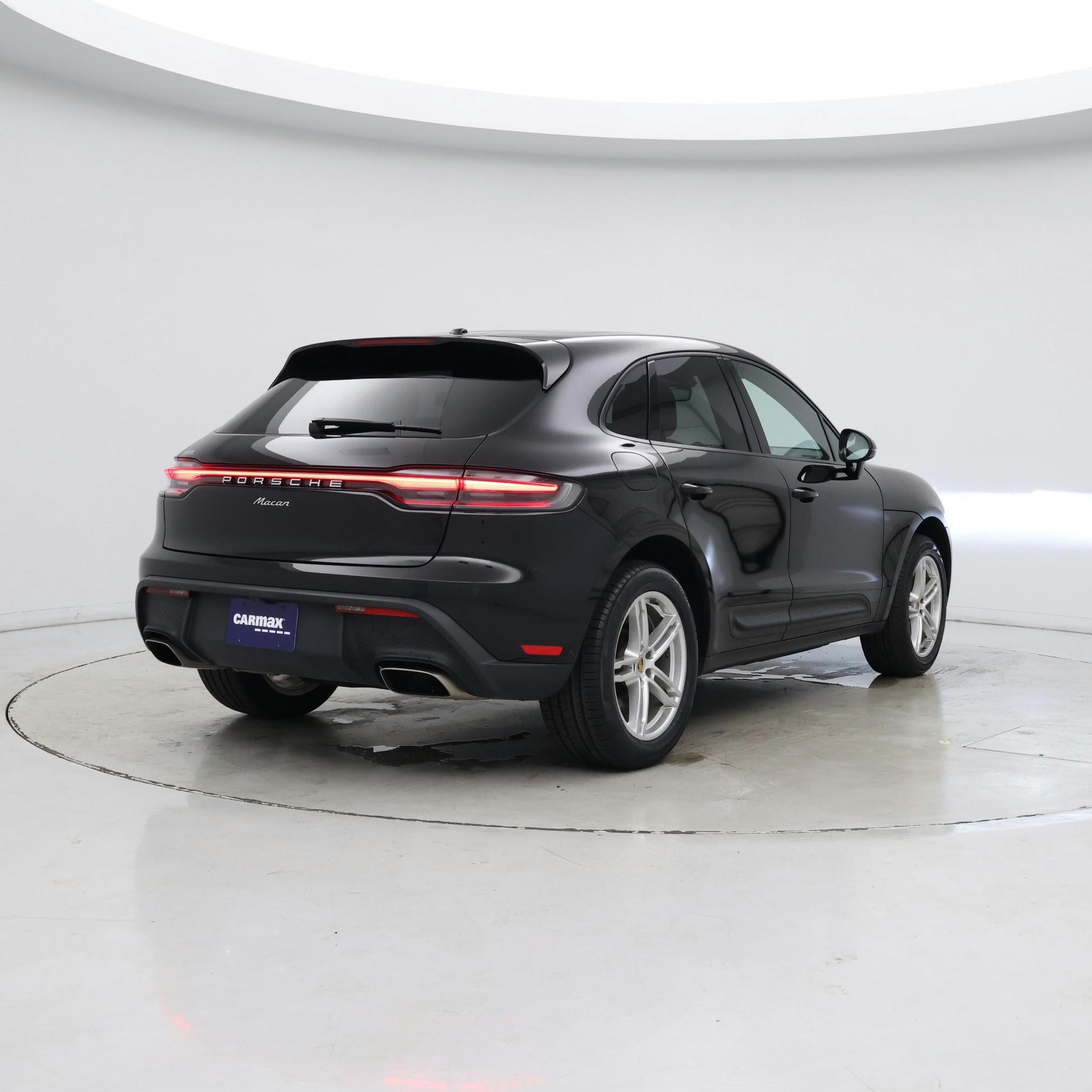 Thumbnail: 2022 Porsche Macan - 8