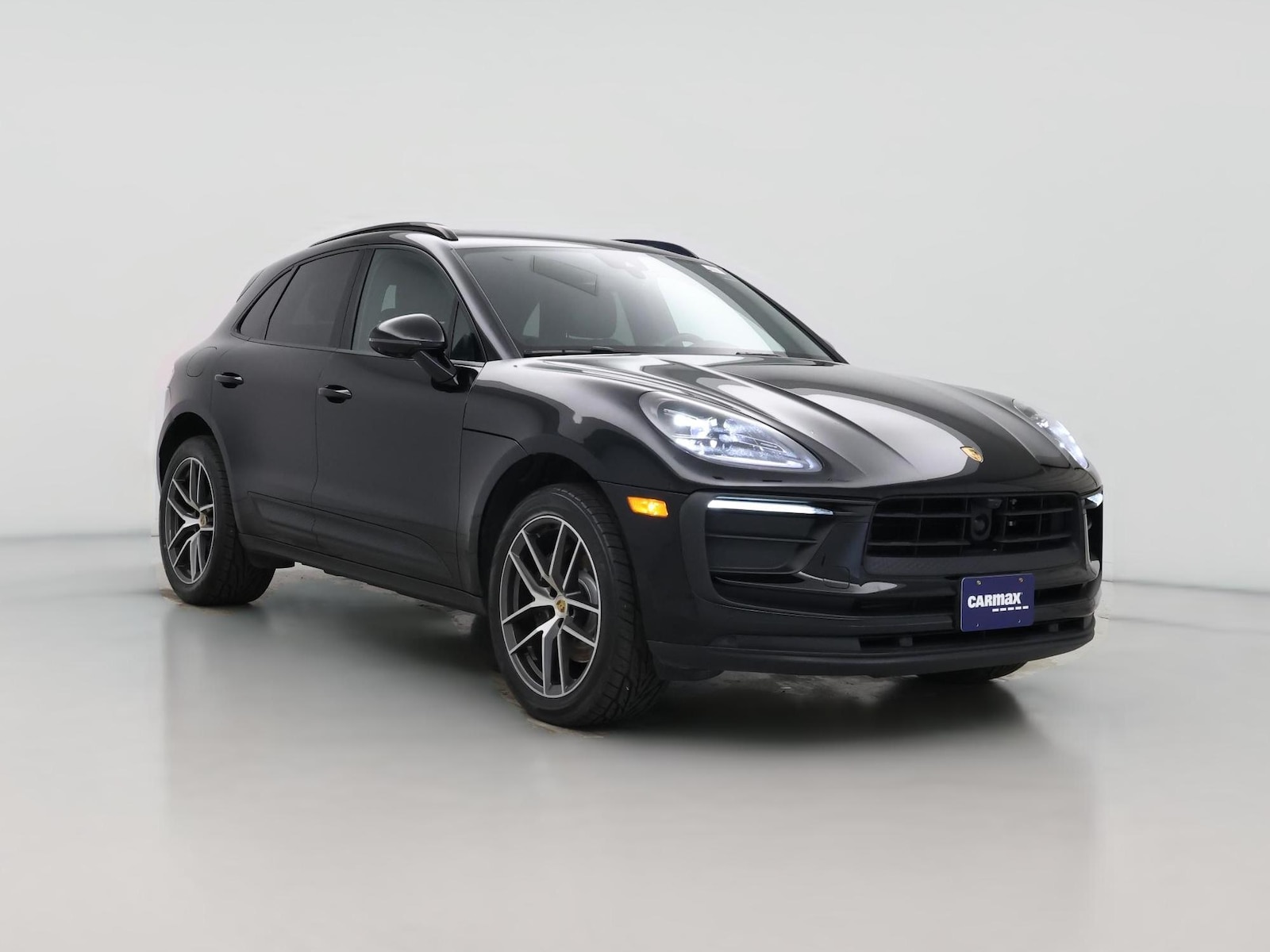 2022 Porsche Macan Base