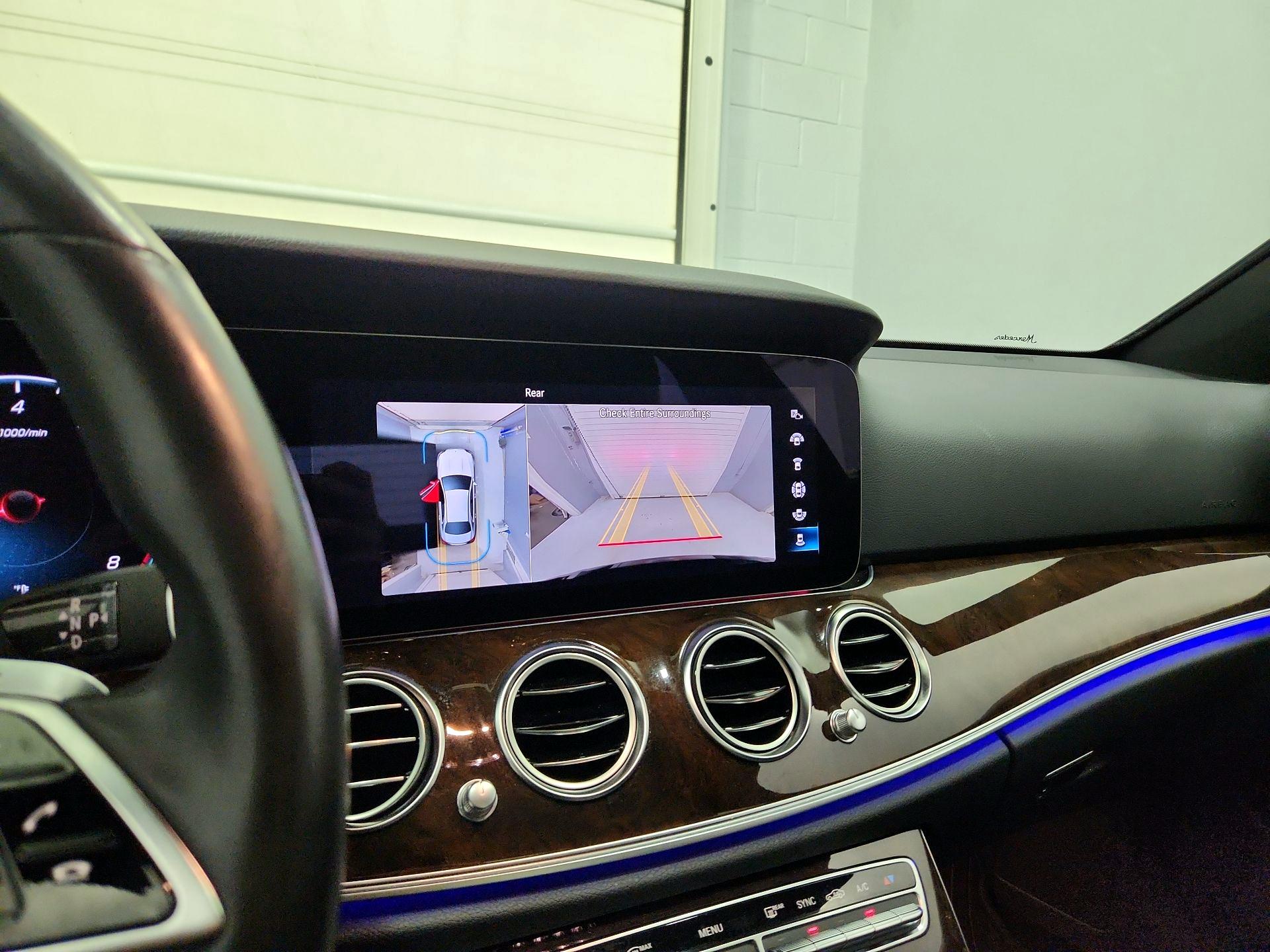 Thumbnail: 2023 Mercedes-Benz E-Class - 15