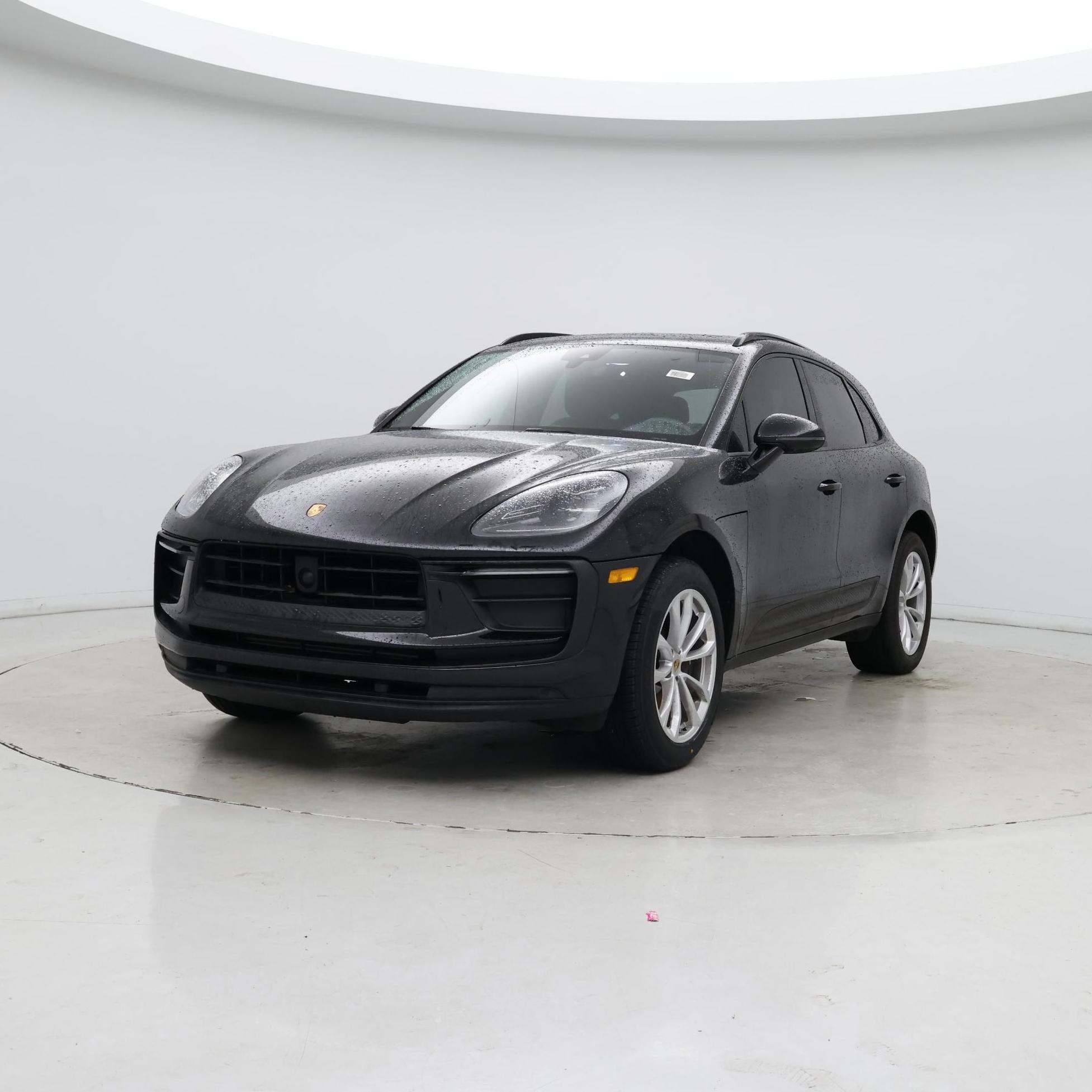 Thumbnail: 2024 Porsche Macan - 4