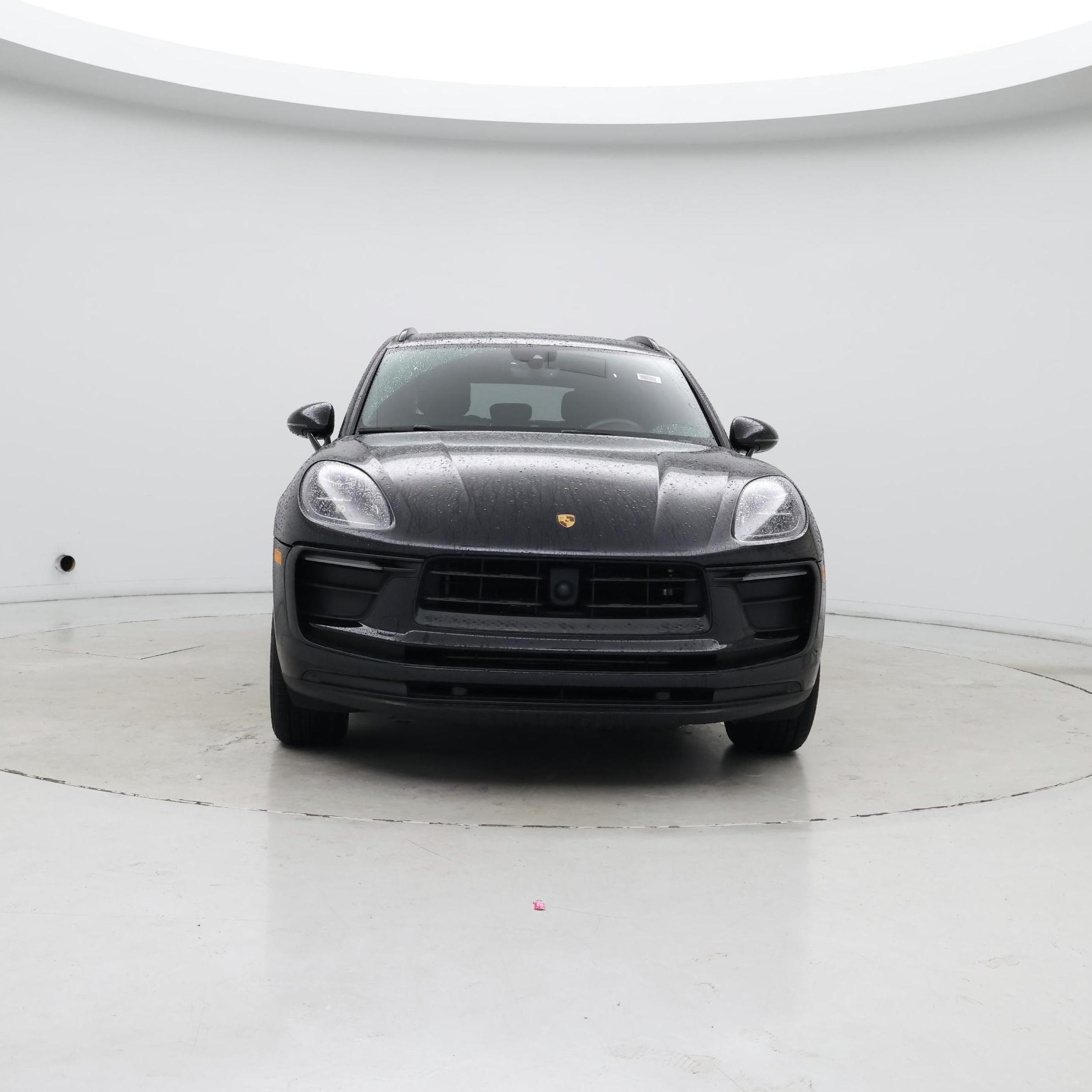 Thumbnail: 2024 Porsche Macan - 5