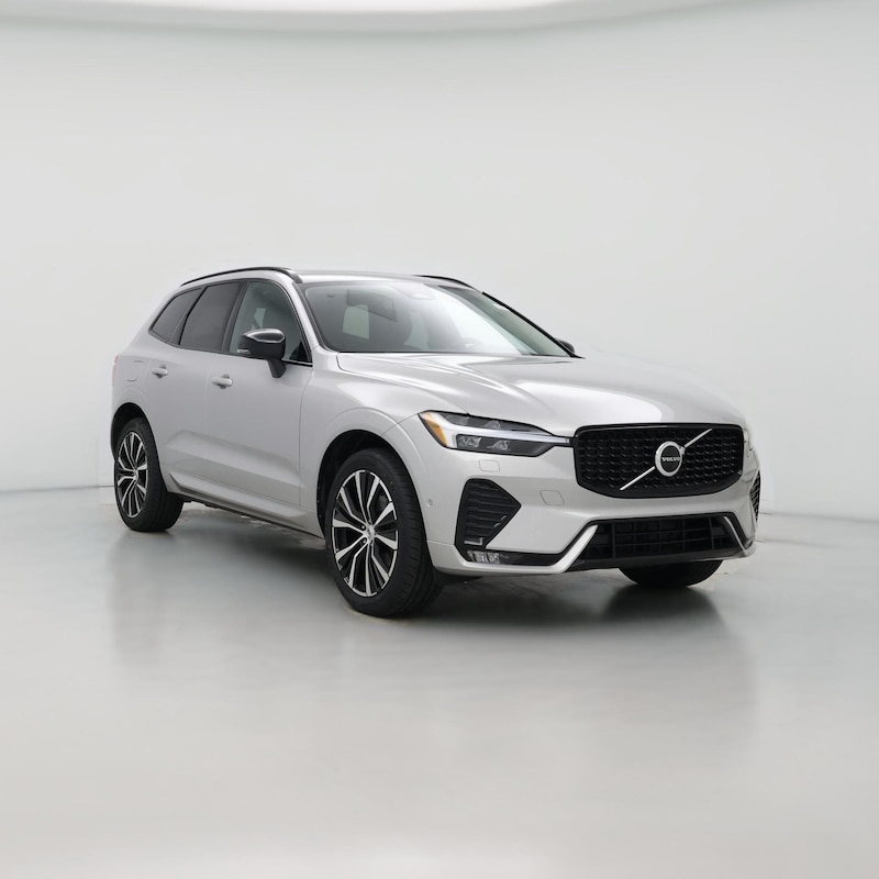 2023 Volvo XC60 B5 Plus Dark Theme