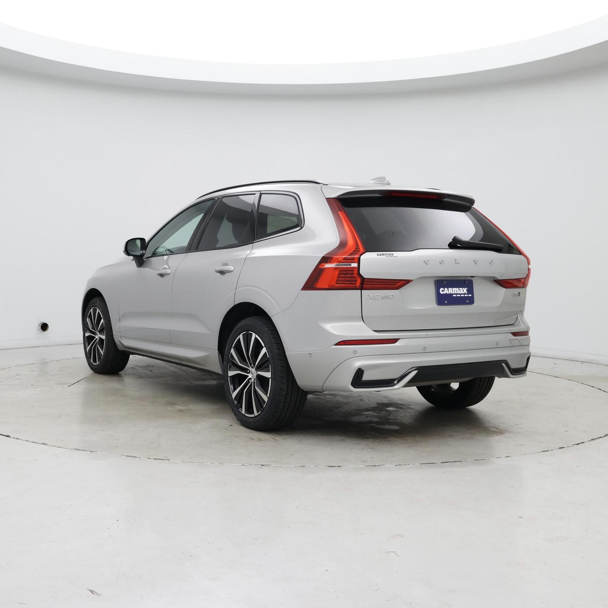 Thumbnail: 2023 Volvo XC60 - 2