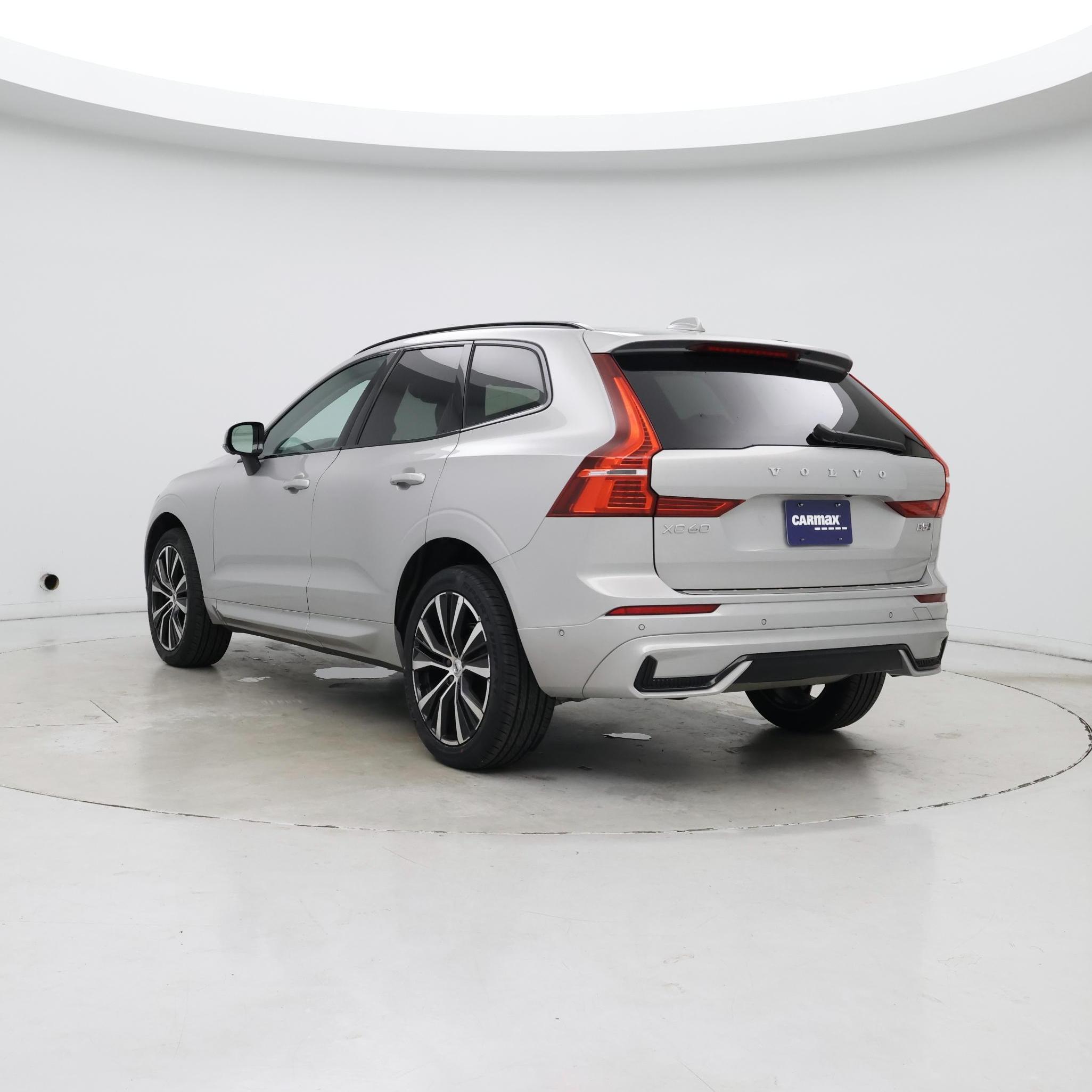 Thumbnail: 2023 Volvo XC60 - 2