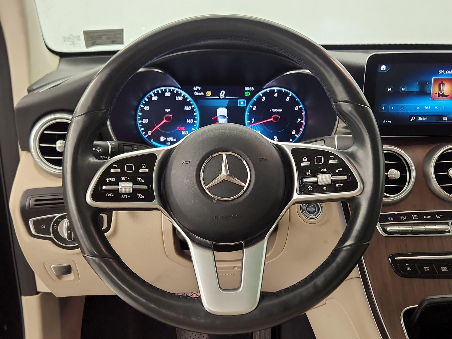 Thumbnail: 2022 Mercedes-Benz GLC - 10