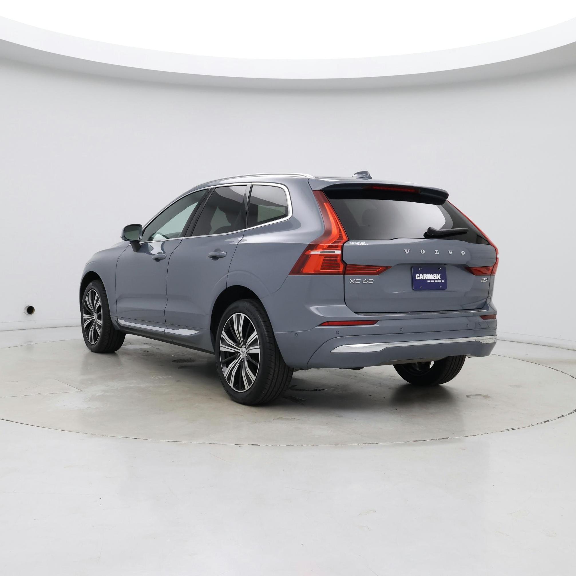 Thumbnail: 2023 Volvo XC60 - 2