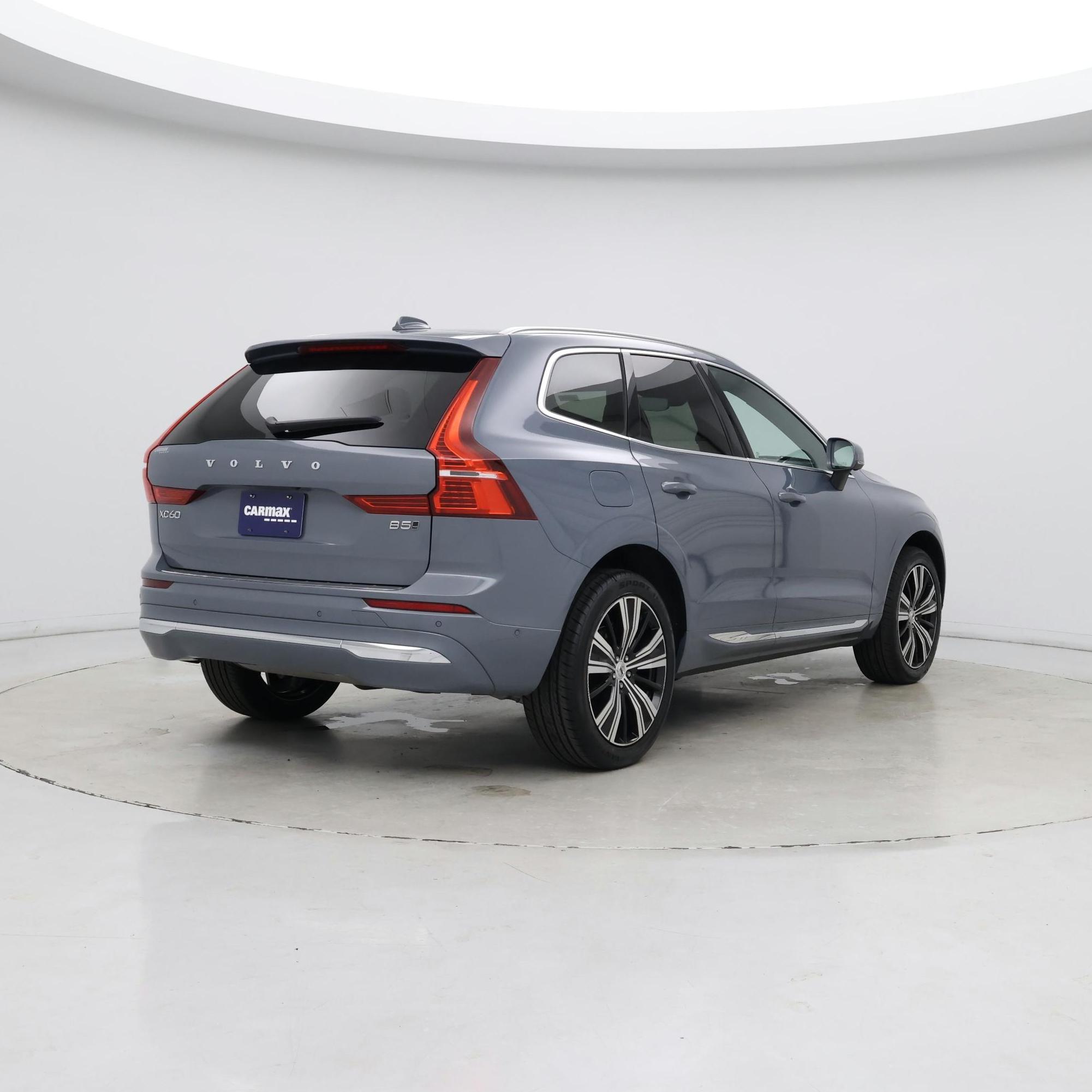 Thumbnail: 2023 Volvo XC60 - 8