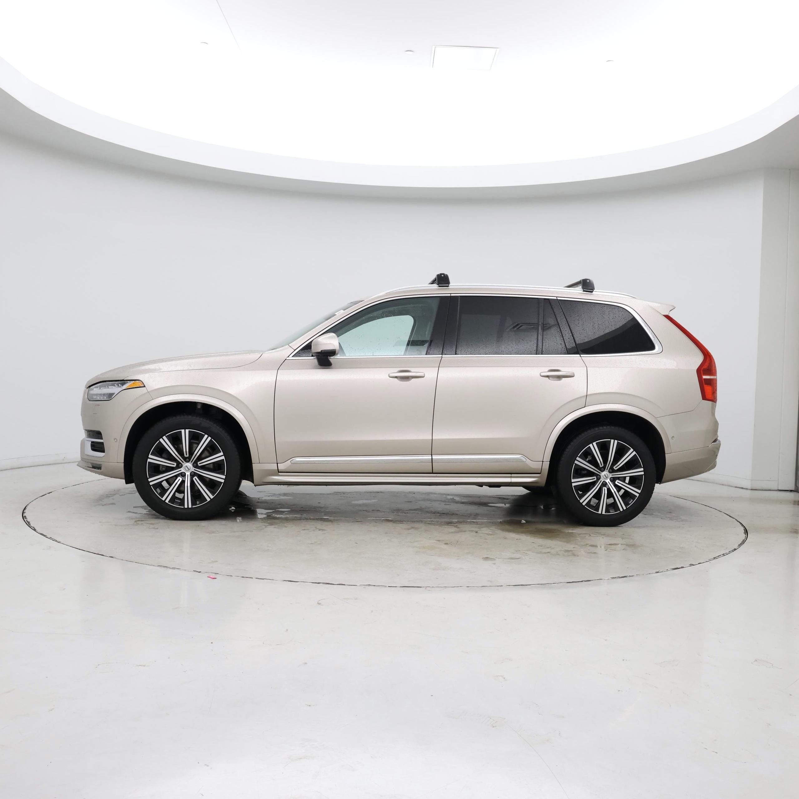 Thumbnail: 2023 Volvo XC90 - 3
